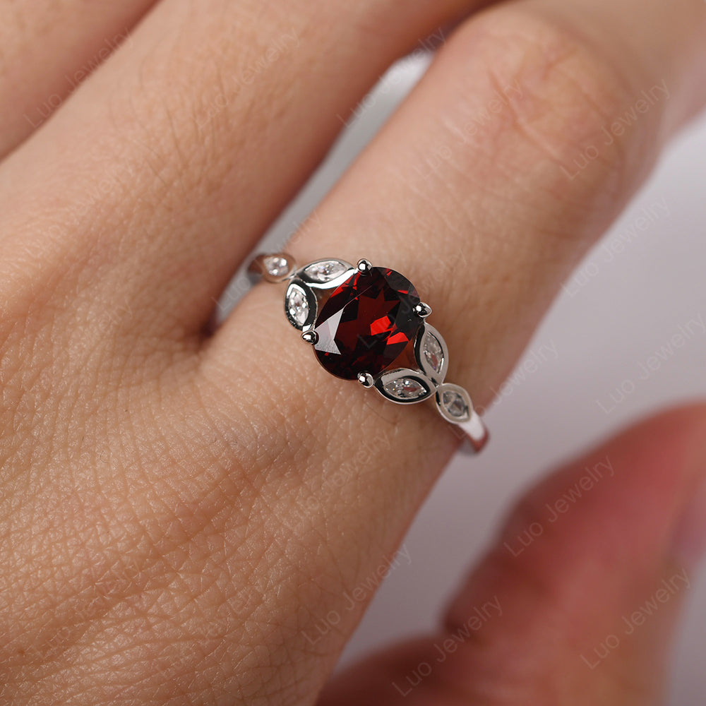 Garnet Vintage Oval Engagement Rings Silver - LUO Jewelry