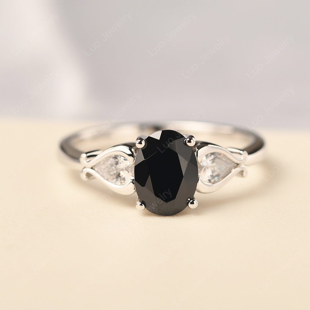Vintage Black Stone Ring With Pear Side Stones - LUO Jewelry