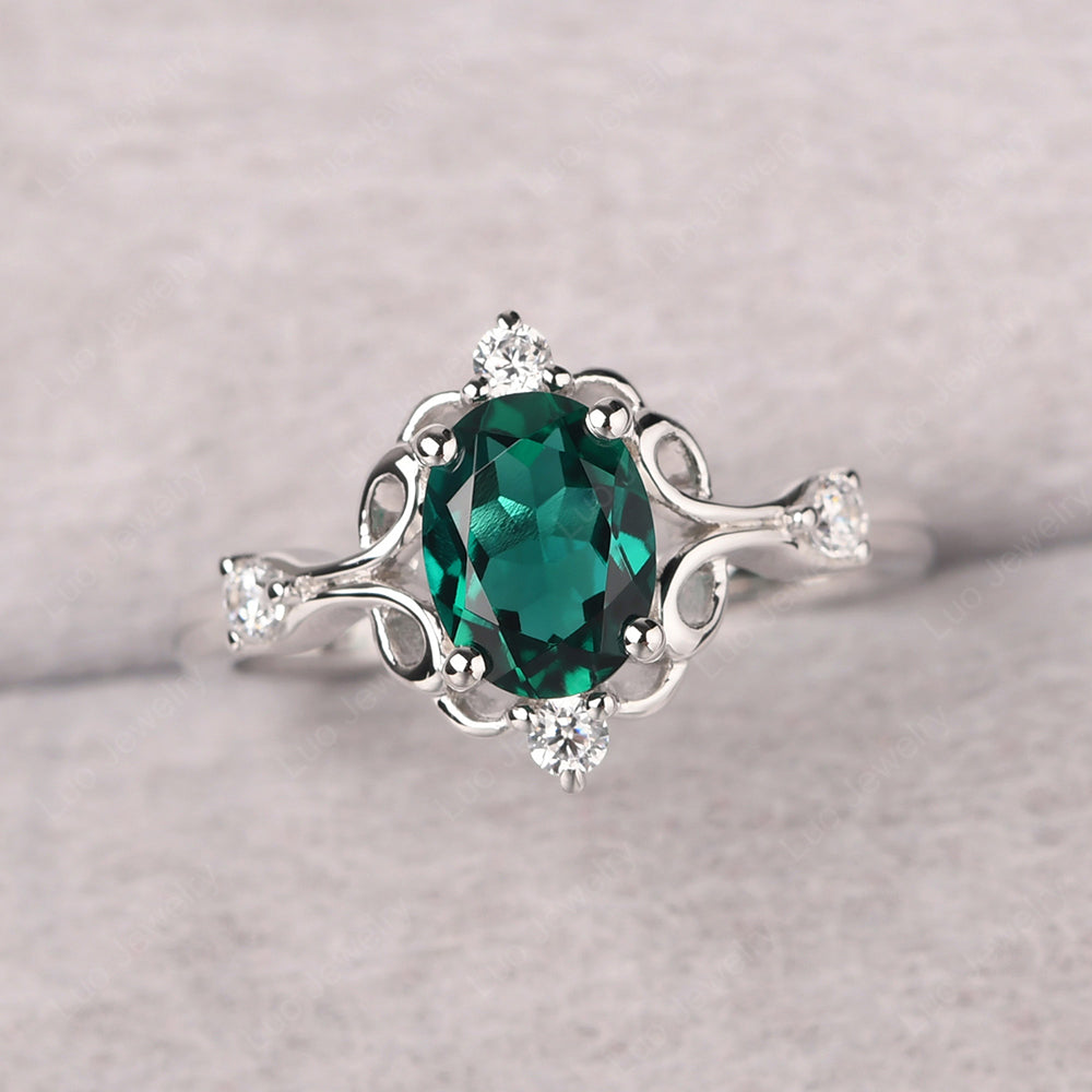 Vintage Style Emerald Engagement Ring LUO - Main Image