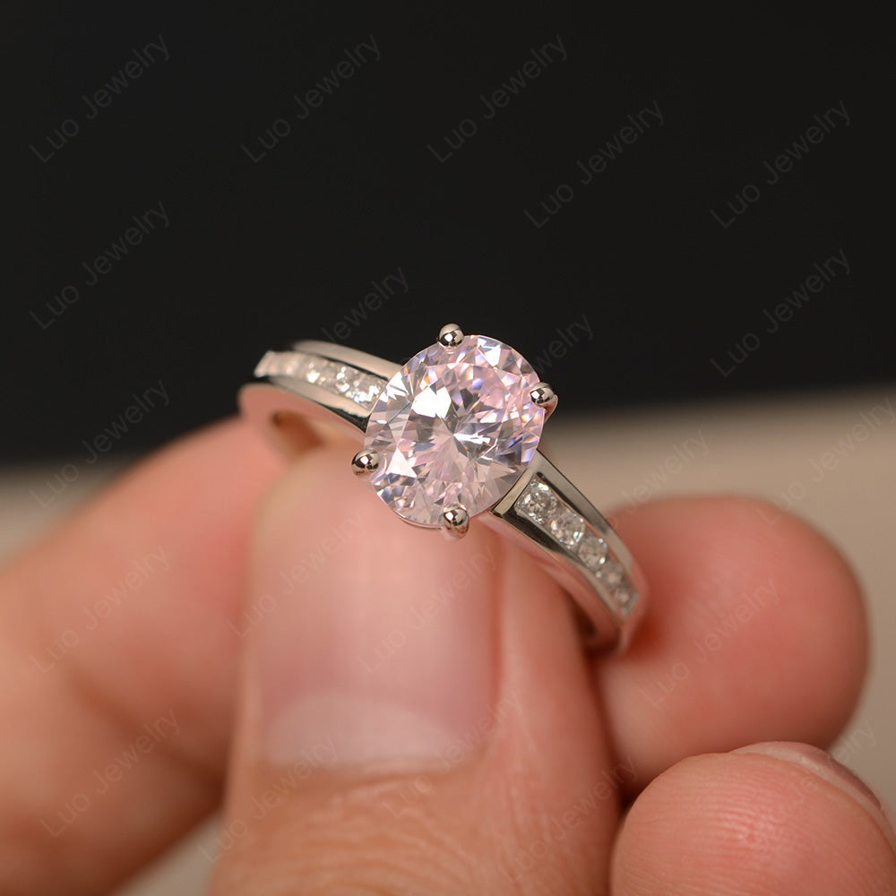 Classic Oval Pink Cubic Zirconia Engagement Ring LUO
