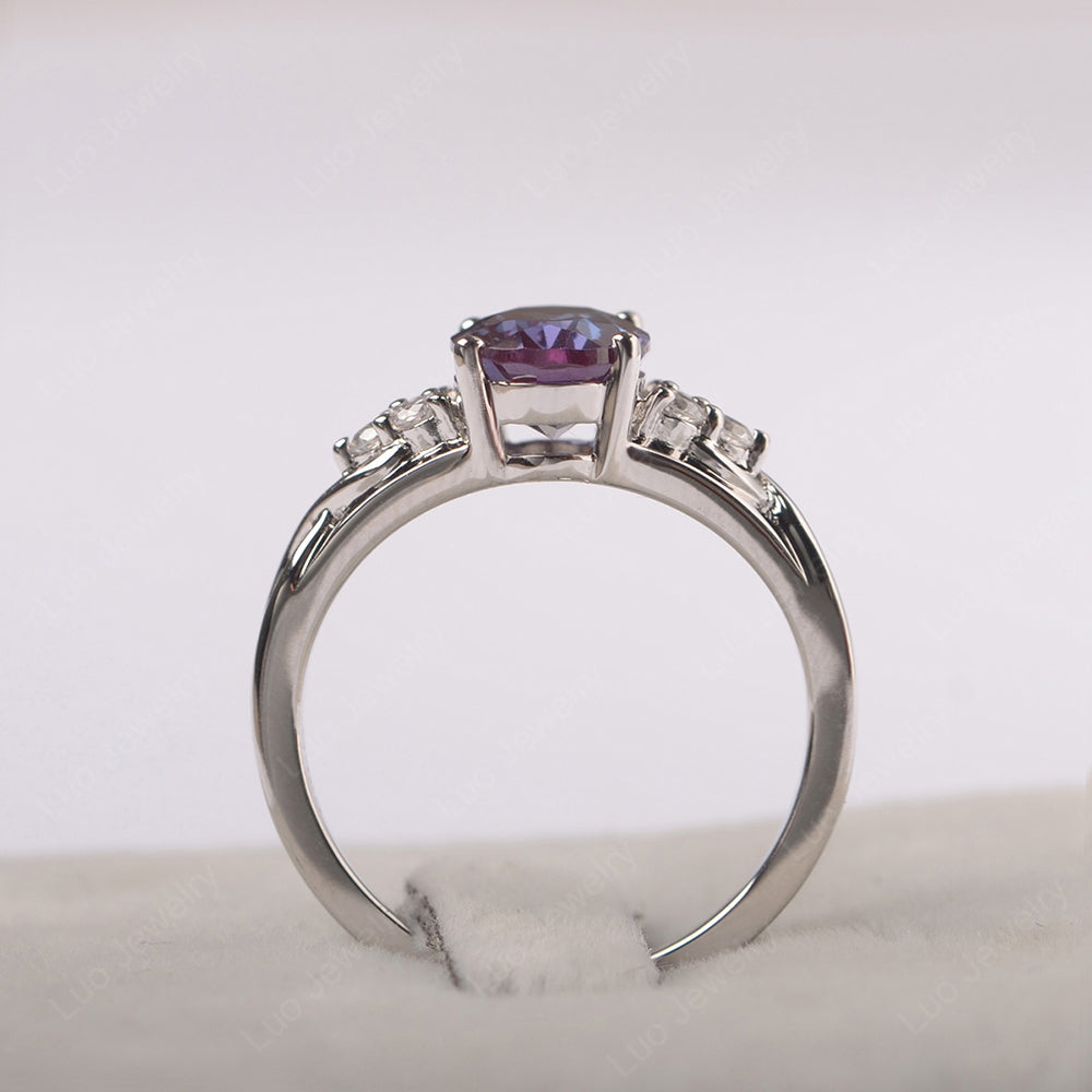 Alexandrite Ring Oval Cut Engagement Ring Gold - LUO Jewelry