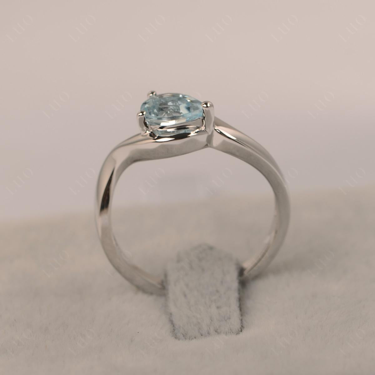Pear Shaped Aquamarine East West Solitaire Ring - LUO Jewelry