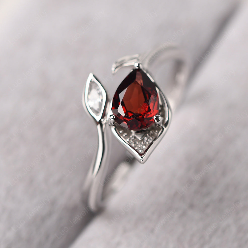 Pear Shaped Garnet Leaf Engagement Ring - LUO Jewelry