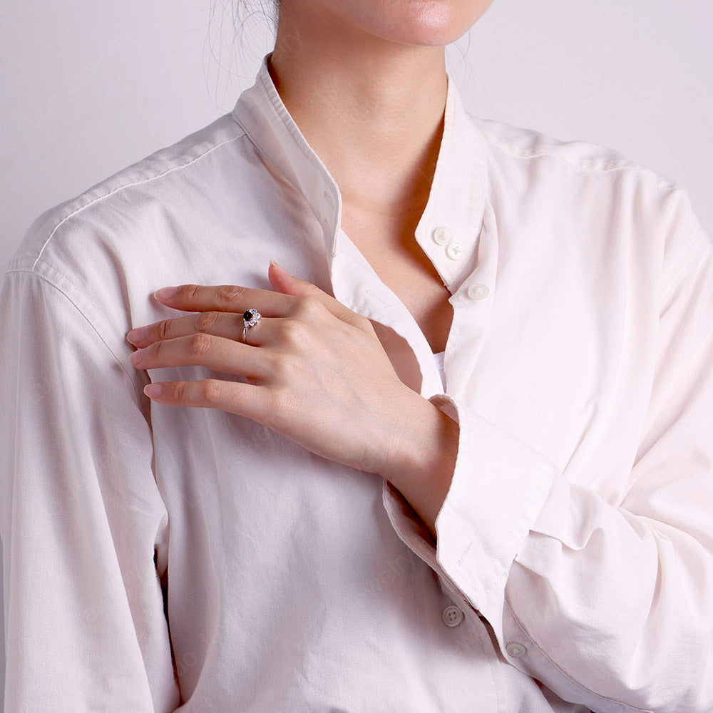 Birnförmige Cluster Granat Mütter Ring