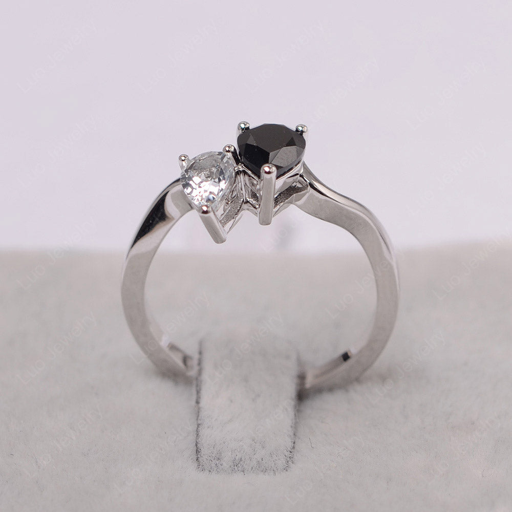 Birnenförmiger schwarzer Spinell-Toi-Et-Moi-Ring