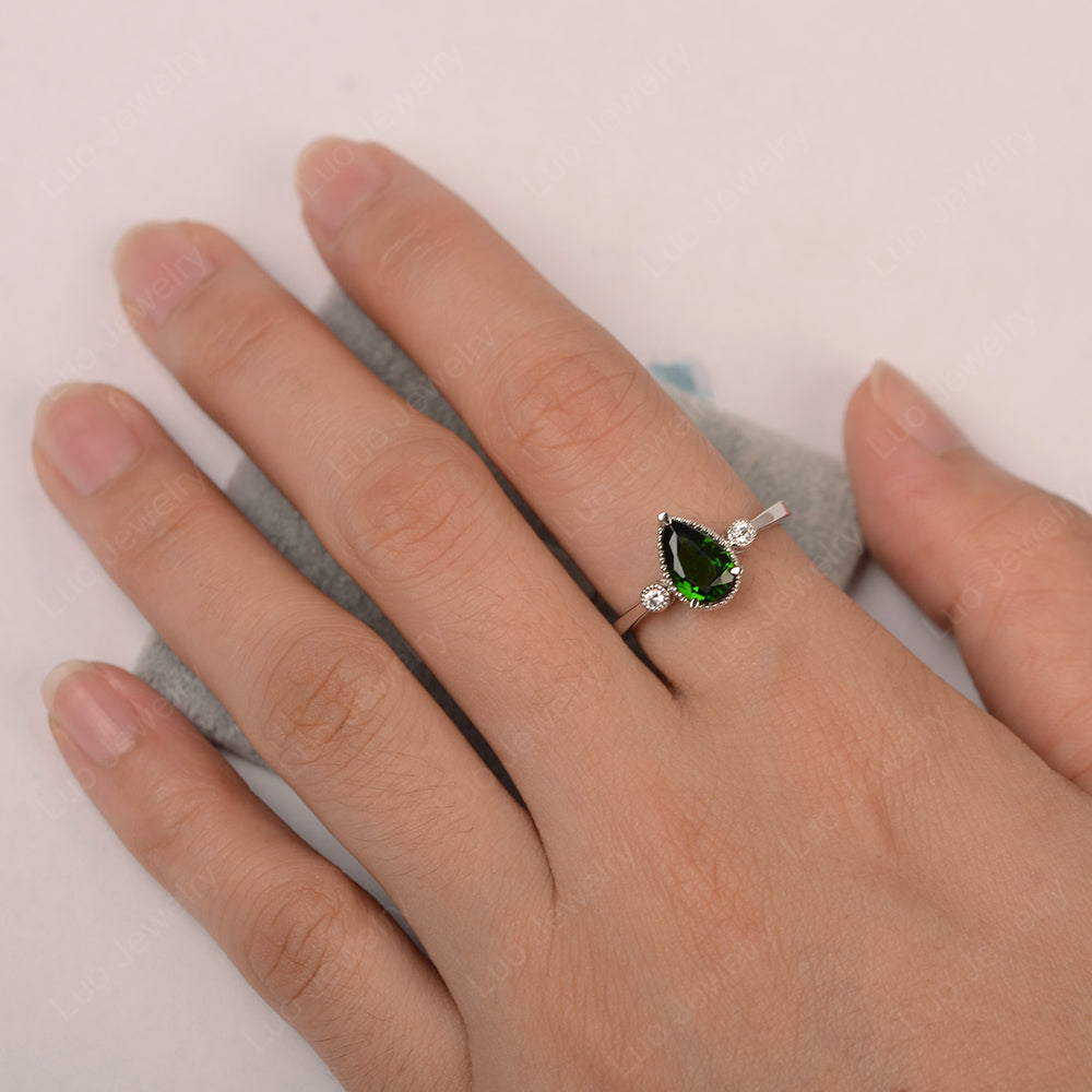 Vintage Pear Shaped Diopside Ring - LUO Jewelry