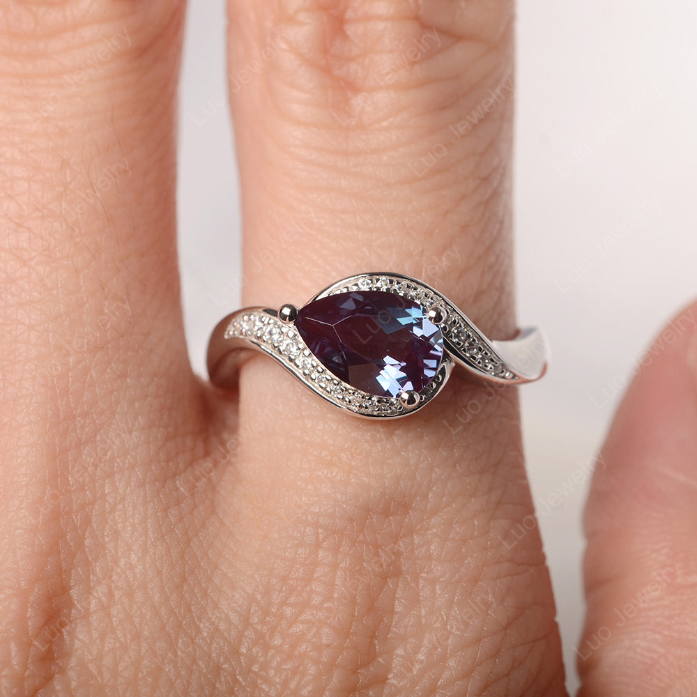 East West Pear Alexandrite Engagement Ring Gold - LUO Jewelry