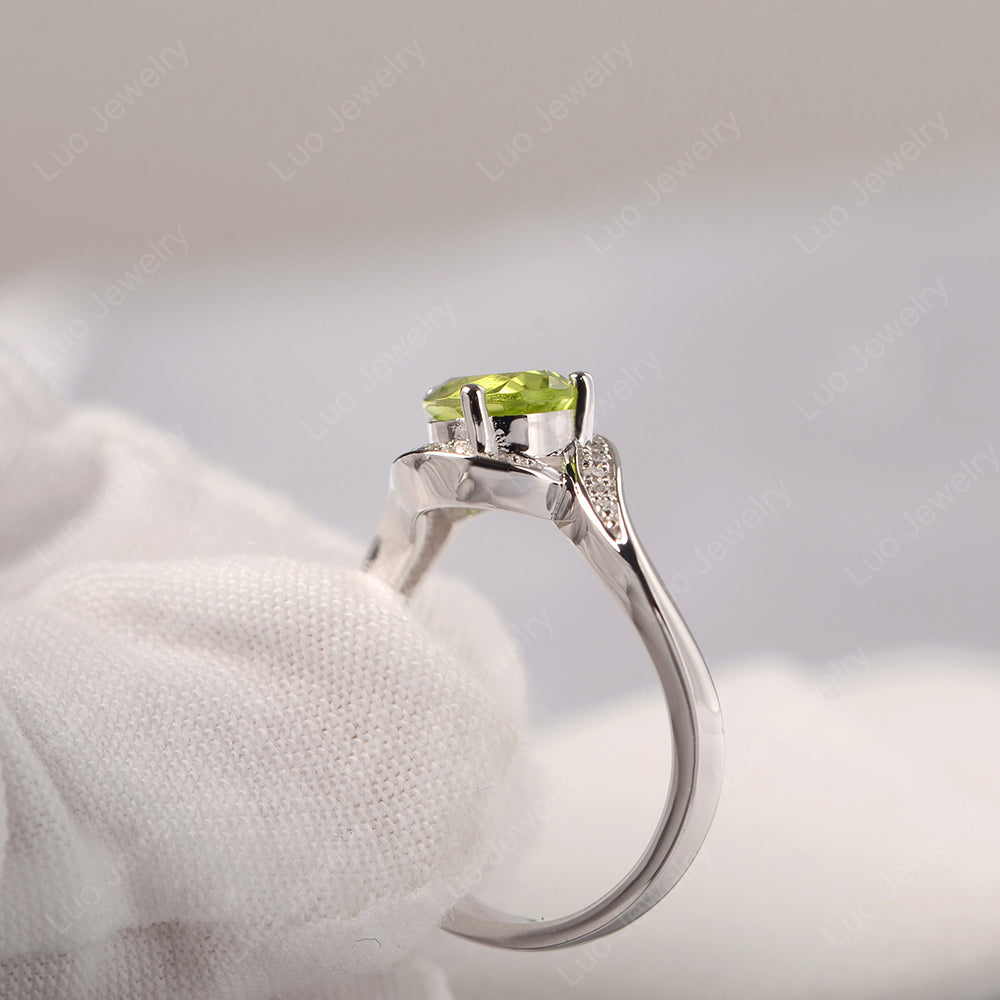 East West Pear Peridot Engagement Ring Gold - LUO Jewelry
