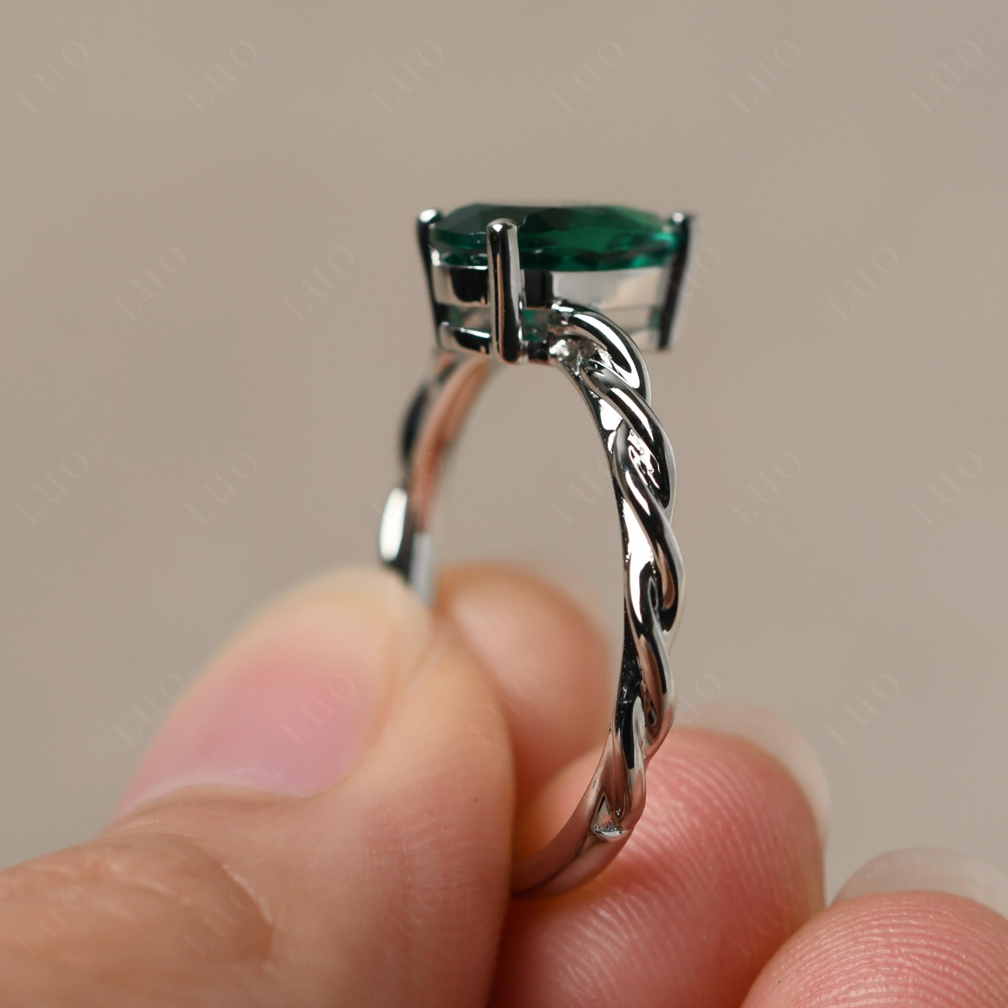 Teardrop Emerald Solitaire Rope Ring - LUO Jewelry