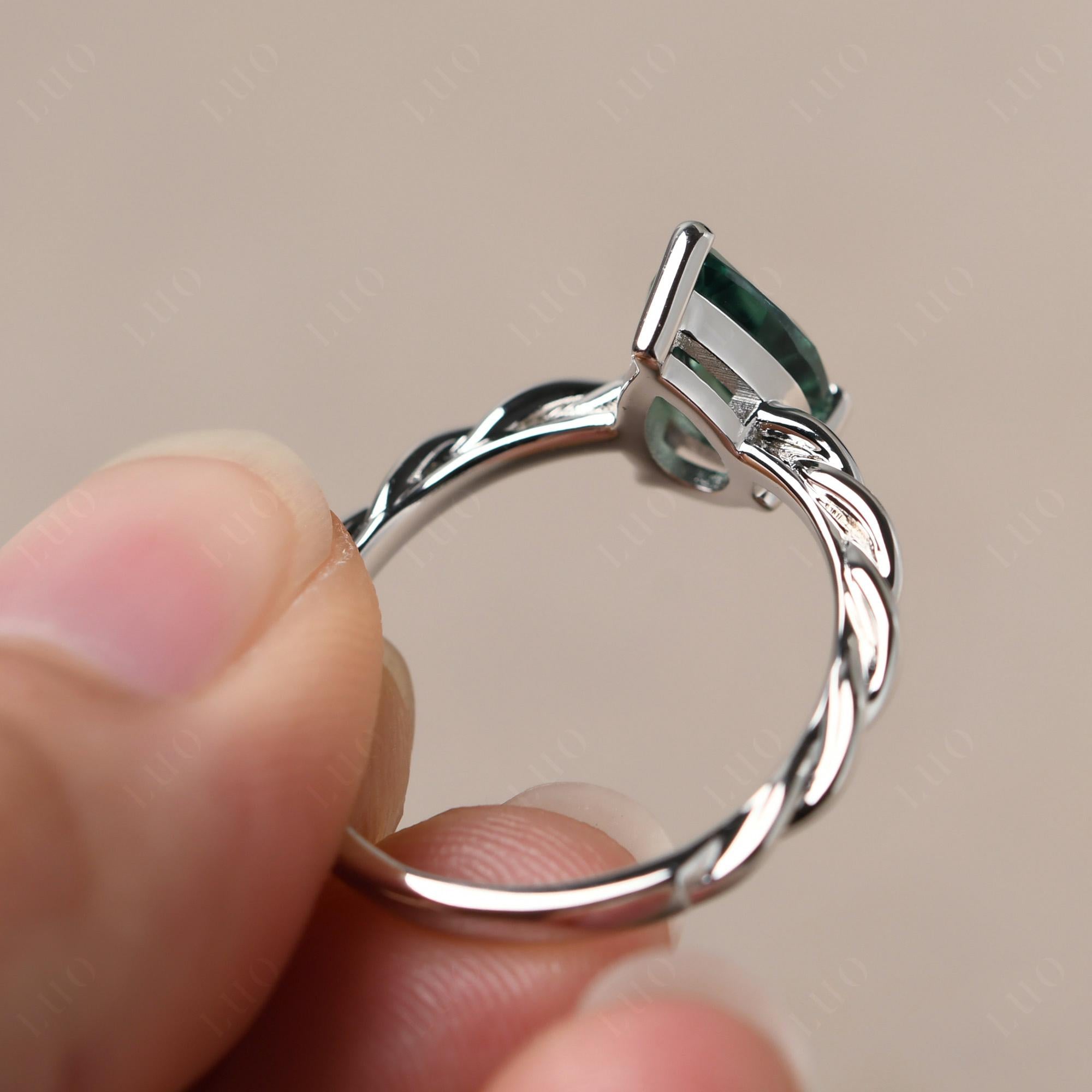 Teardrop Green Sapphire Solitaire Rope Ring - LUO Jewelry