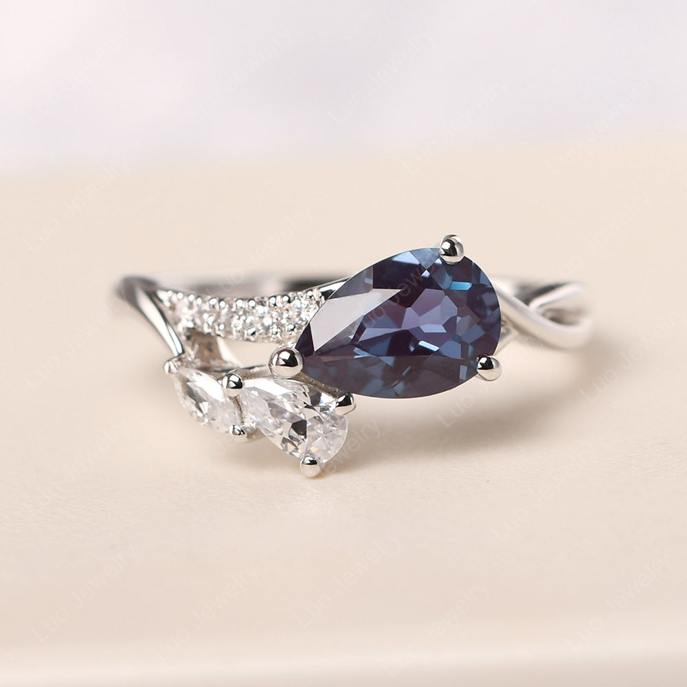 Pear Shaped Horizontal Alexandrite Ring - LUO Jewelry