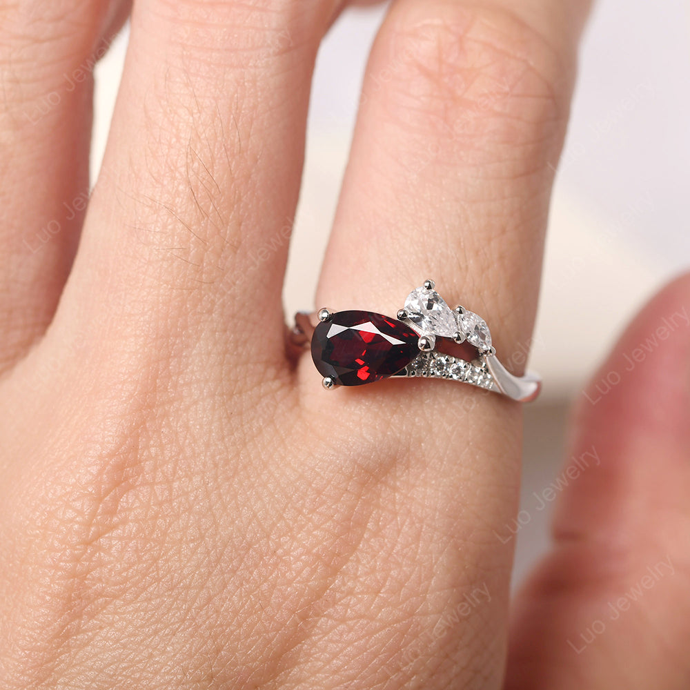 Pear Shaped Horizontal Garnet Ring - LUO Jewelry