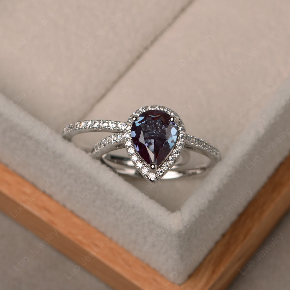 Pear Cut Alexandrite Bridal Set Engagement Ring - LUO Jewelry