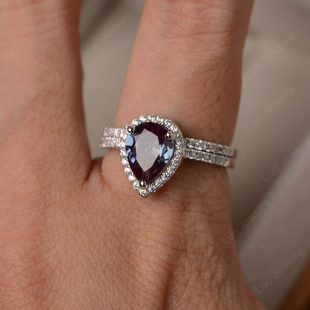 Pear Cut Alexandrite Bridal Set Engagement Ring - LUO Jewelry