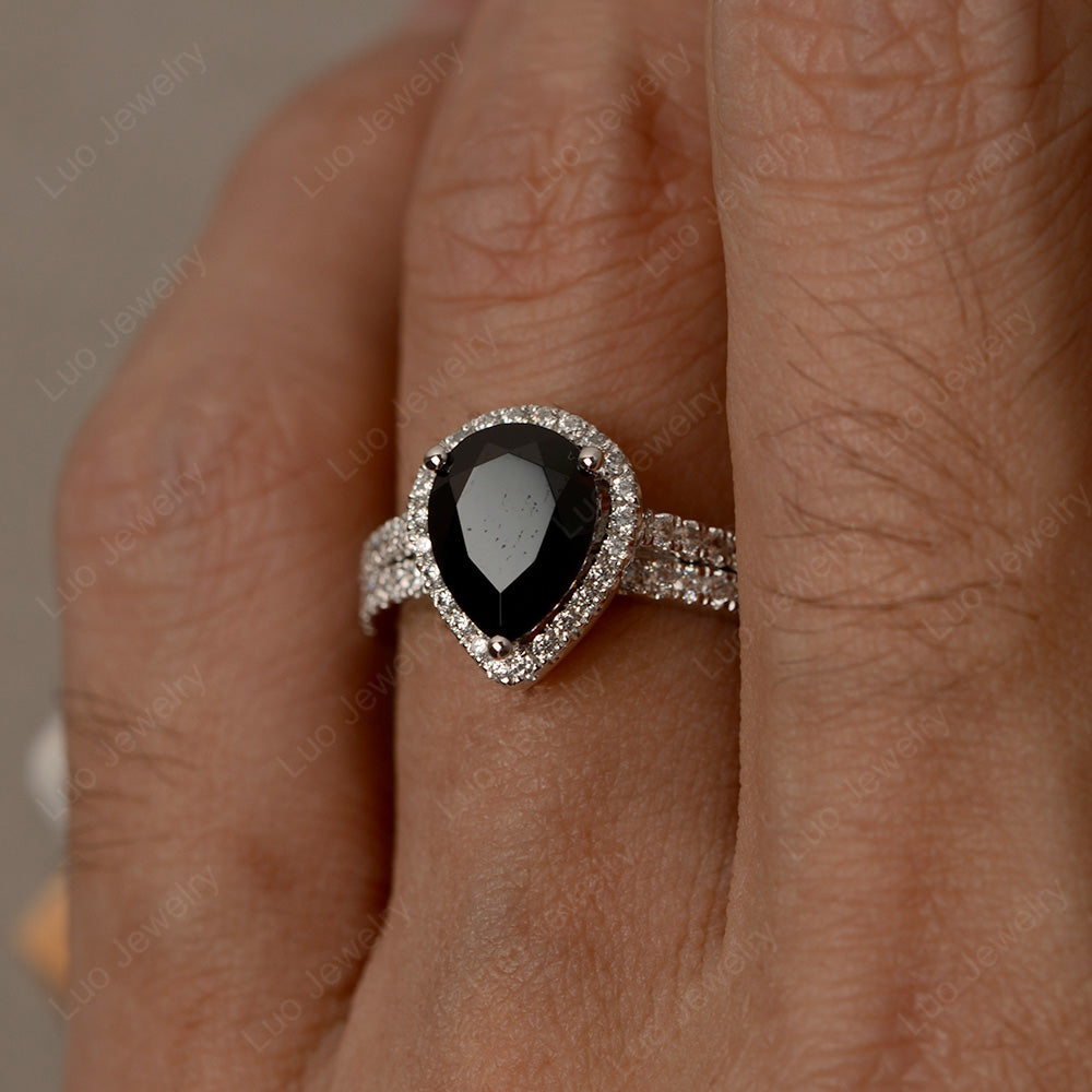 Pear Cut Black Spinel Bridal Set Engagement Ring - LUO Jewelry