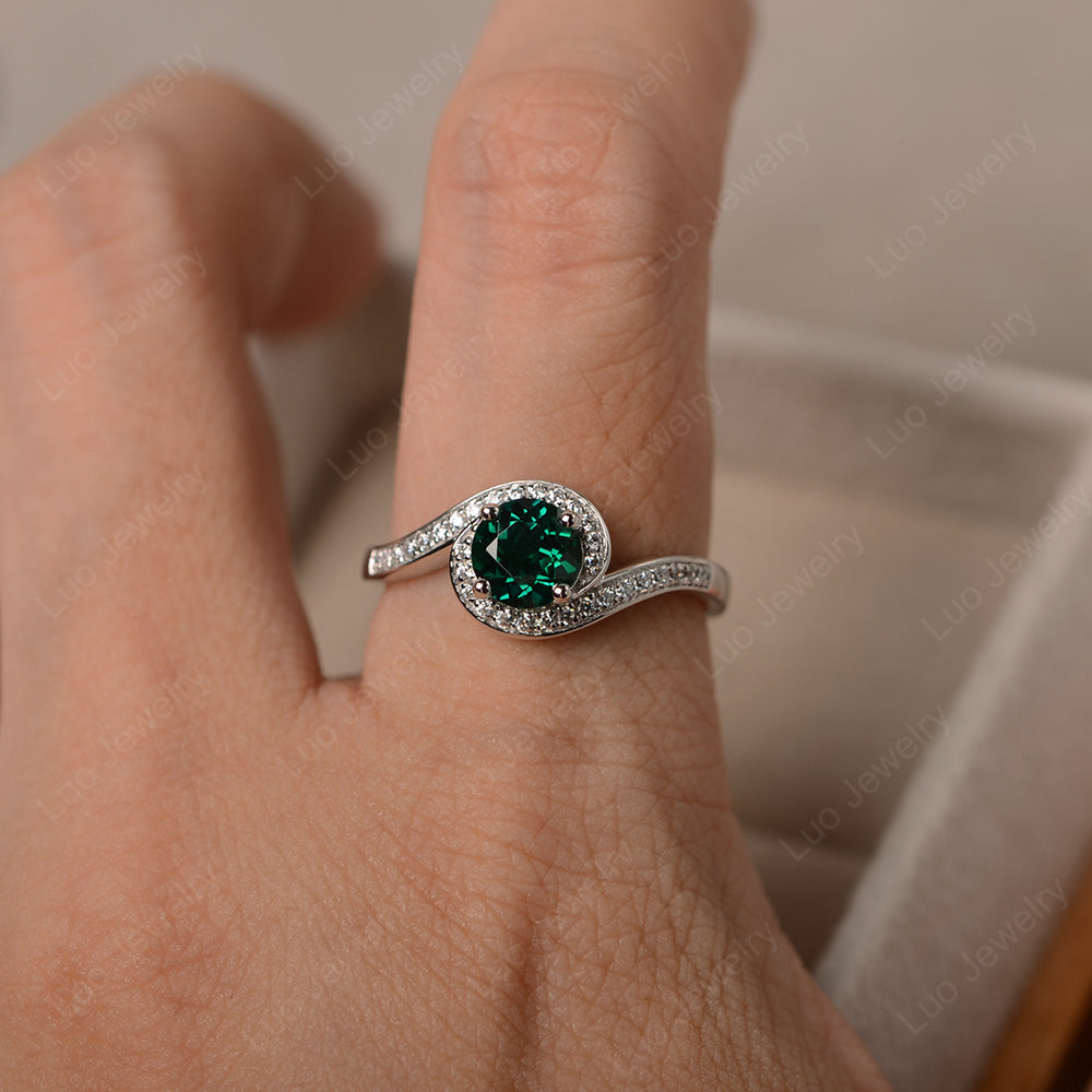 Round Brilliant Cut Lab Emerald Engagement Ring - LUO Jewelry