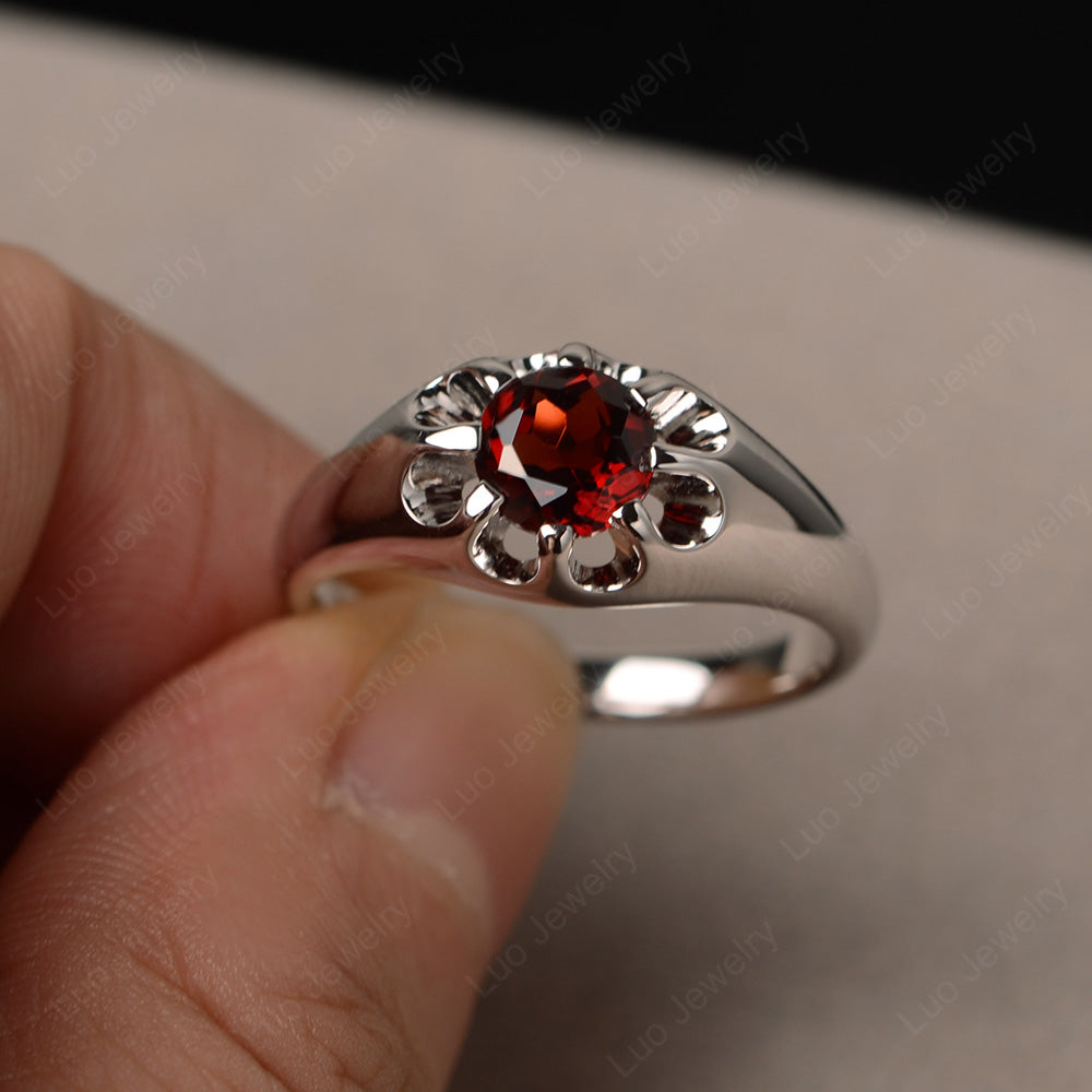 Vintage Garnet Solitaire Ring Yellow Gold - LUO Jewelry