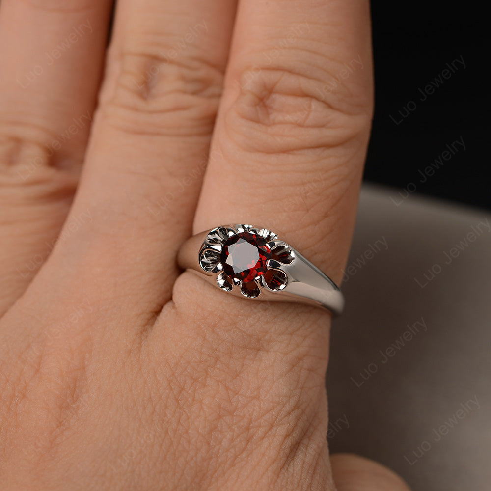 Vintage Garnet Solitaire Ring Yellow Gold - LUO Jewelry