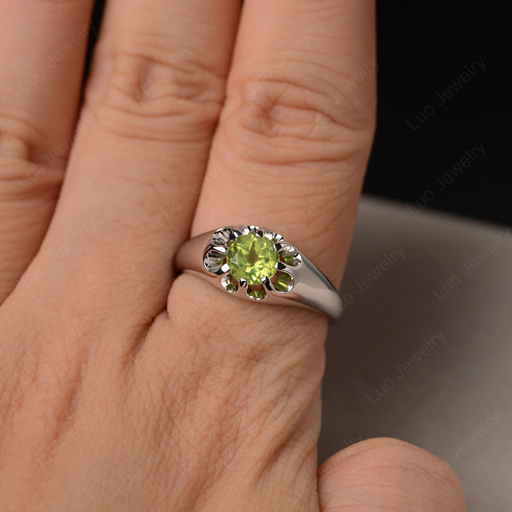 Vintage Peridot Solitaire Ring Yellow Gold - LUO Jewelry