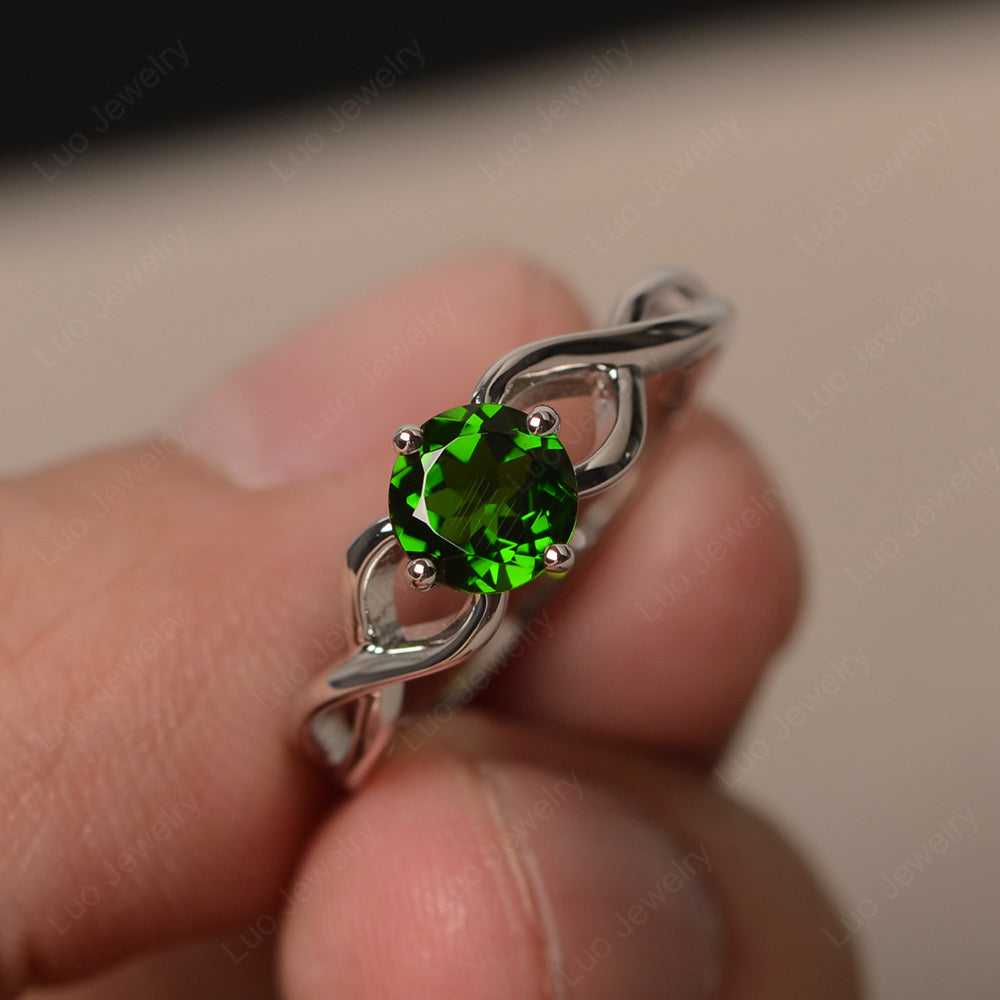 Kite Set Round Diopside Solitaire Ring Gold - LUO Jewelry