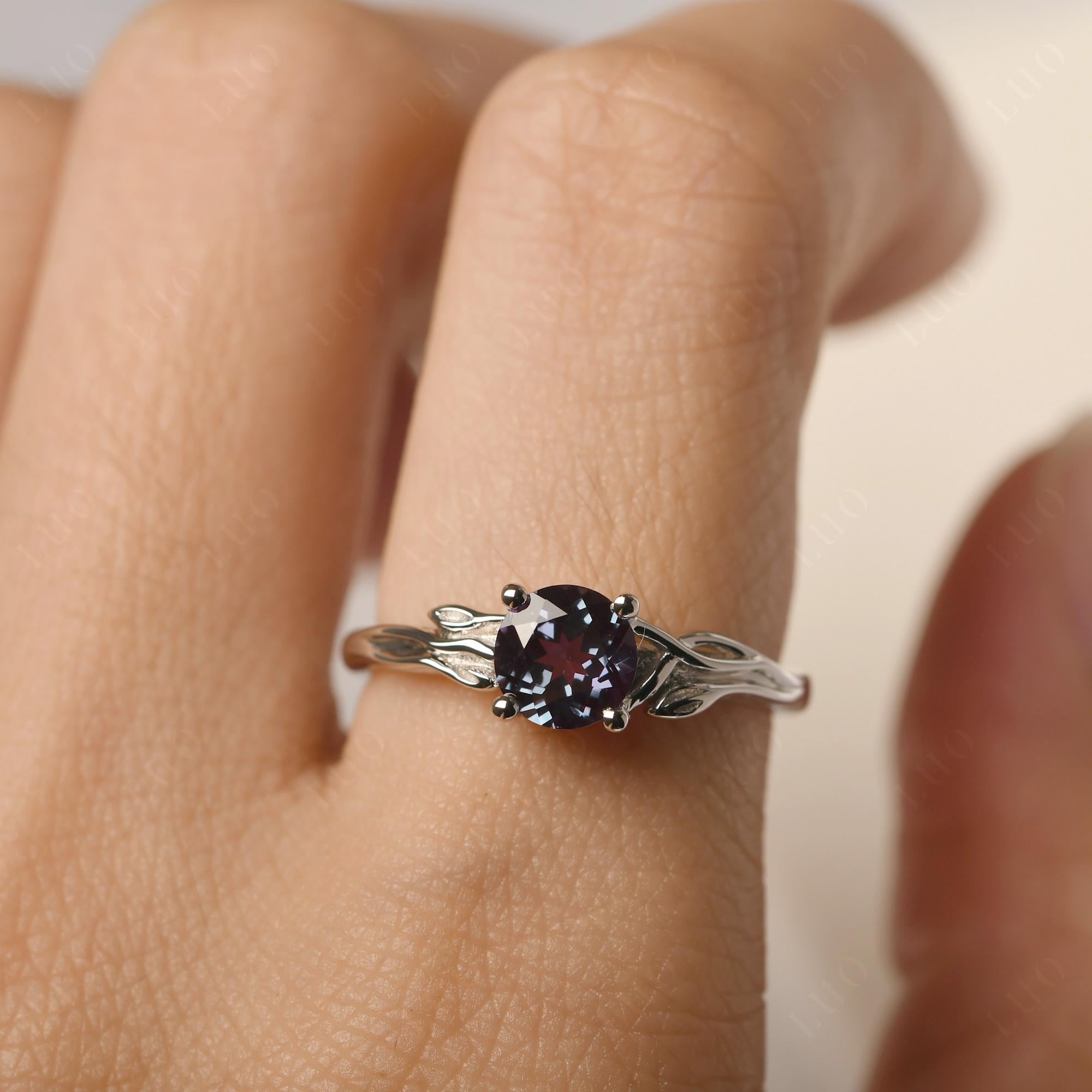 Petite Alexandrite Tender Leaf Ring - LUO Jewelry