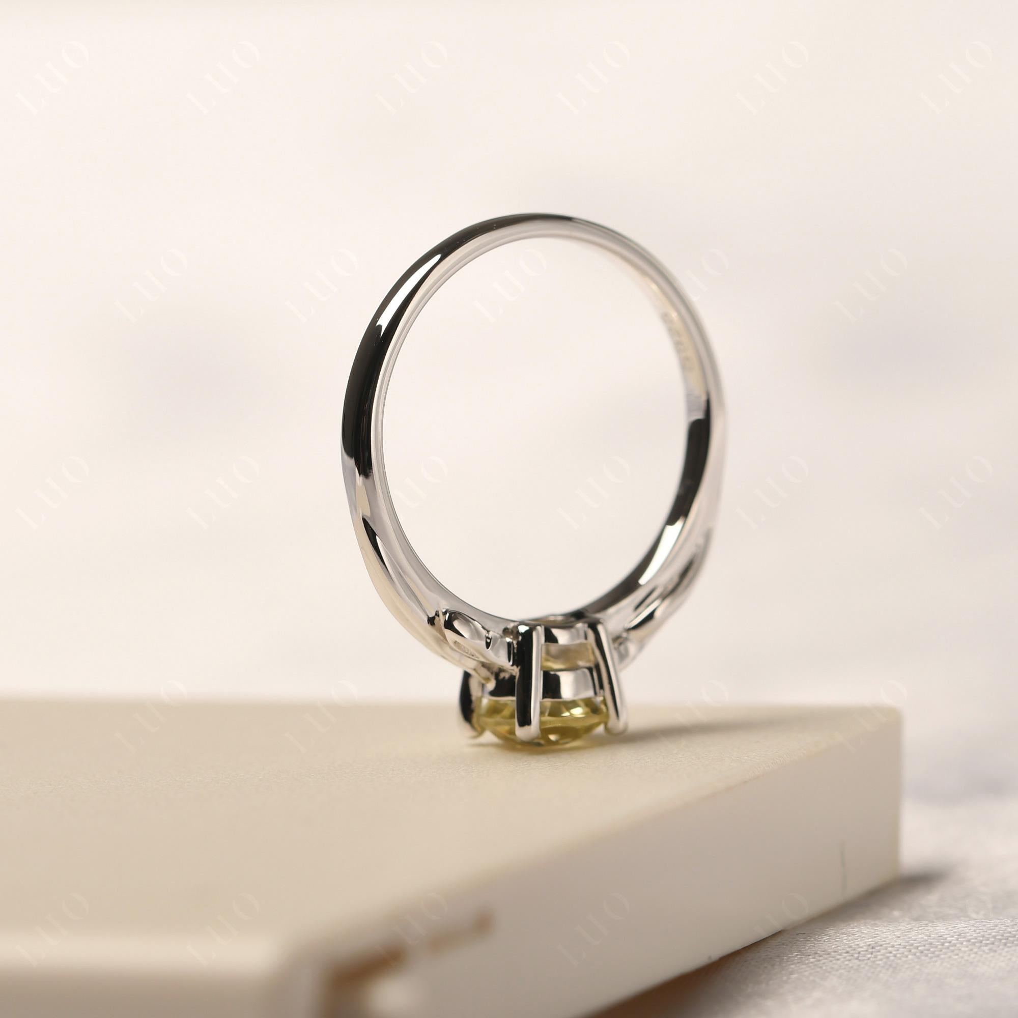 Petite Lemon Quartz Tender Leaf Ring - LUO Jewelry