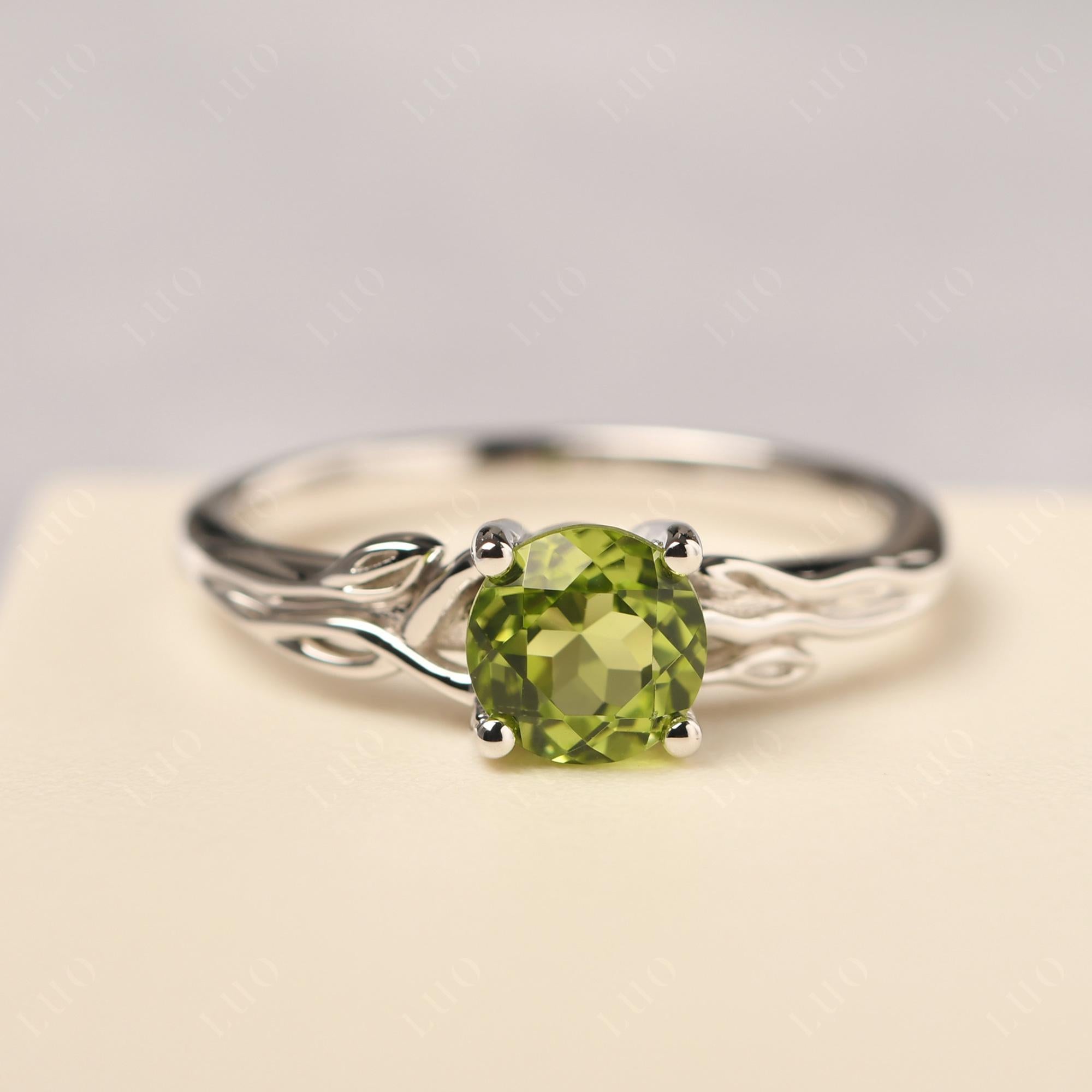 Petite Peridot Tender Leaf Ring - LUO Jewelry