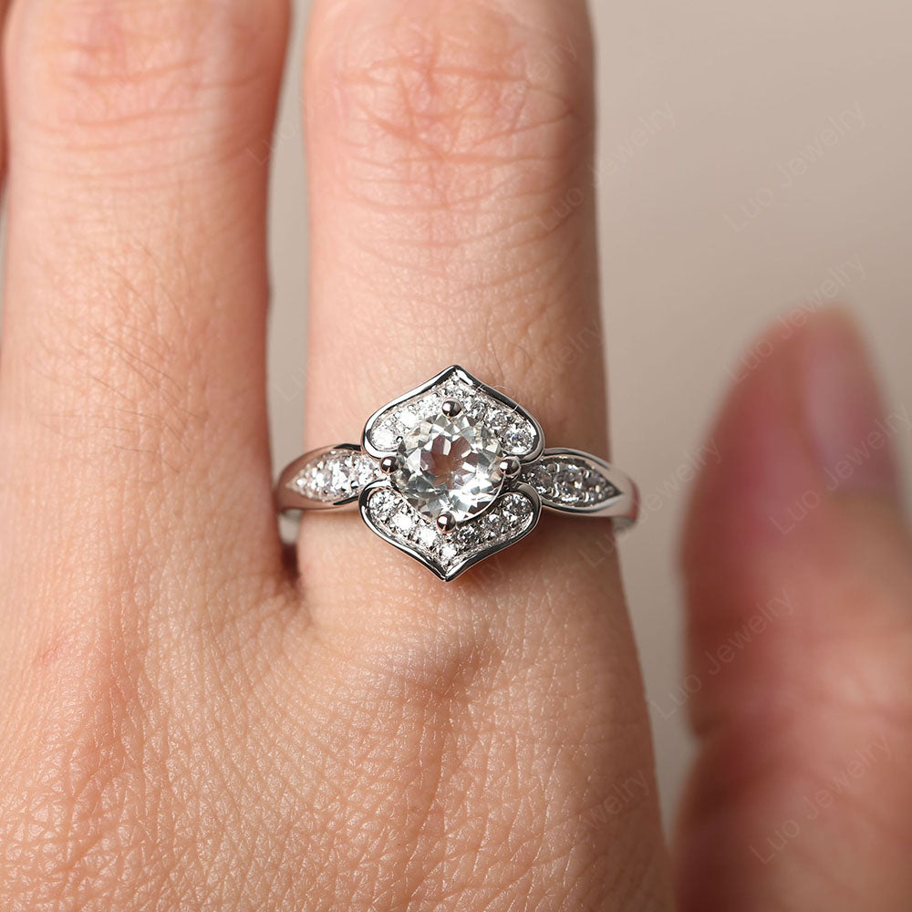 Round Cut Green Amethyst Dainty Engagement Ring - LUO Jewelry