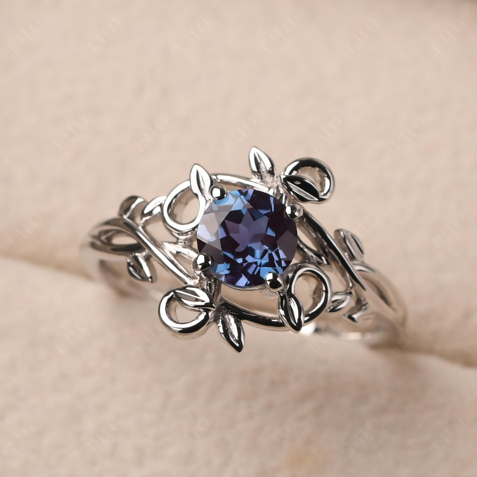 Round Cut Lab Alexandrite Leaf Ring - LUO Jewelry