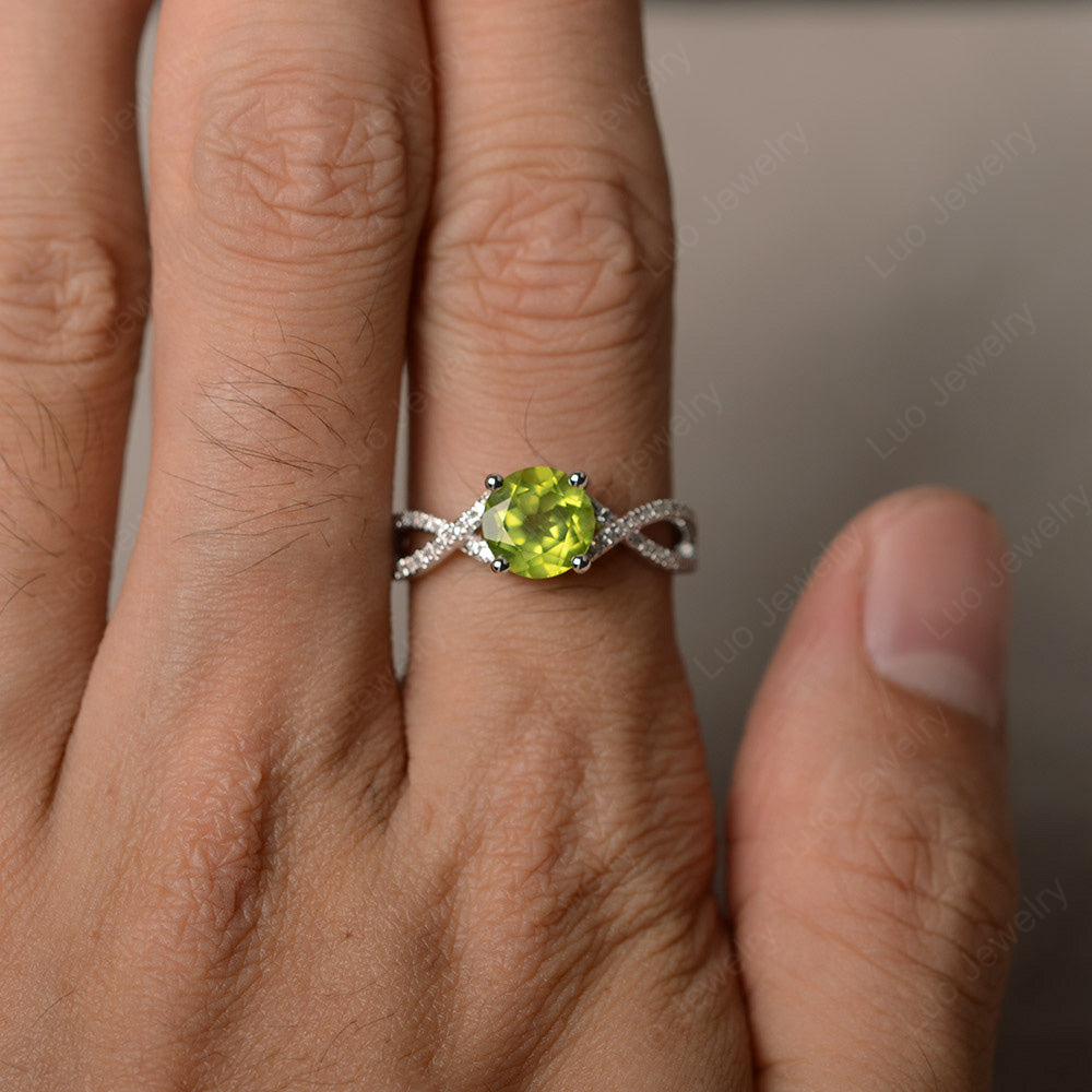 Round Peridot Engagement Ring Twisted Ring - LUO Jewelry