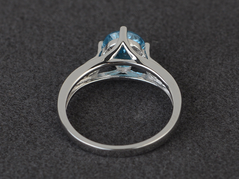 Vintage Round Cut Swiss Blue Topaz Ring Sterling Silver - LUO Jewelry