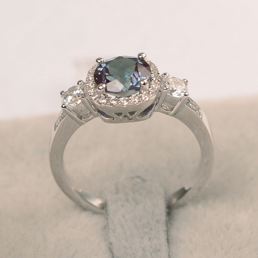 Brilliant Cut Alexandrite Halo Wedding Ring Gold - LUO Jewelry