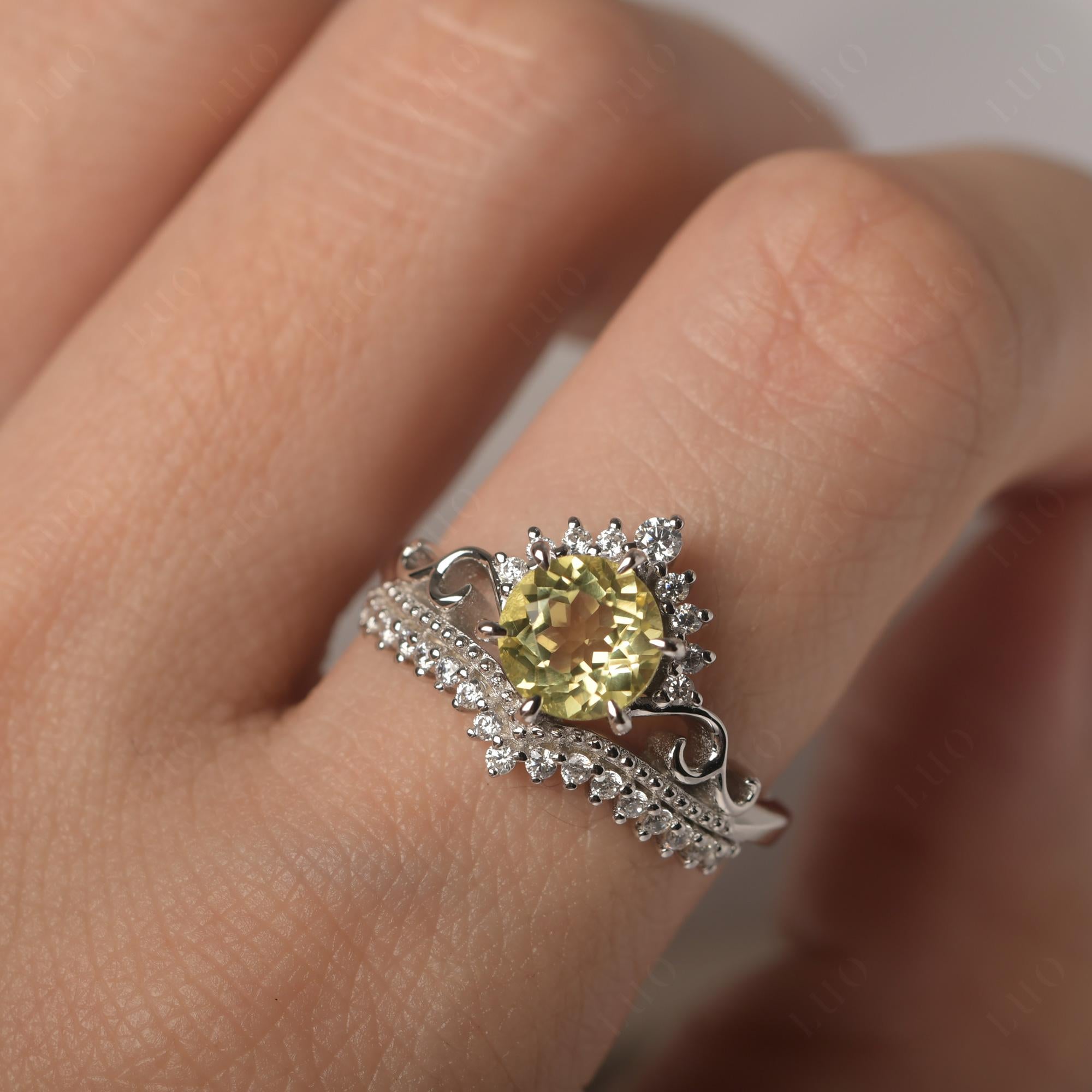Vintage Lemon Quartz Cocktail Ring - LUO Jewelry