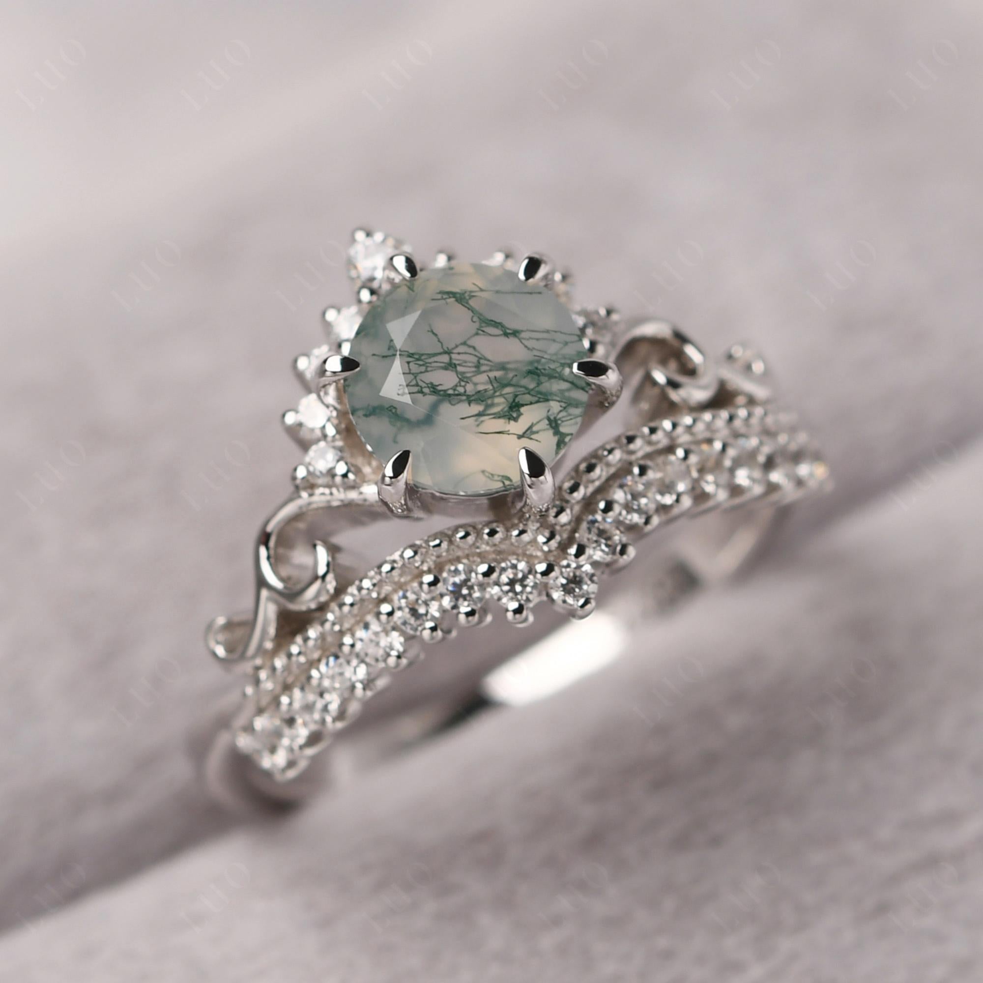 Vintage Moss Agate Cocktail Ring - LUO Jewelry