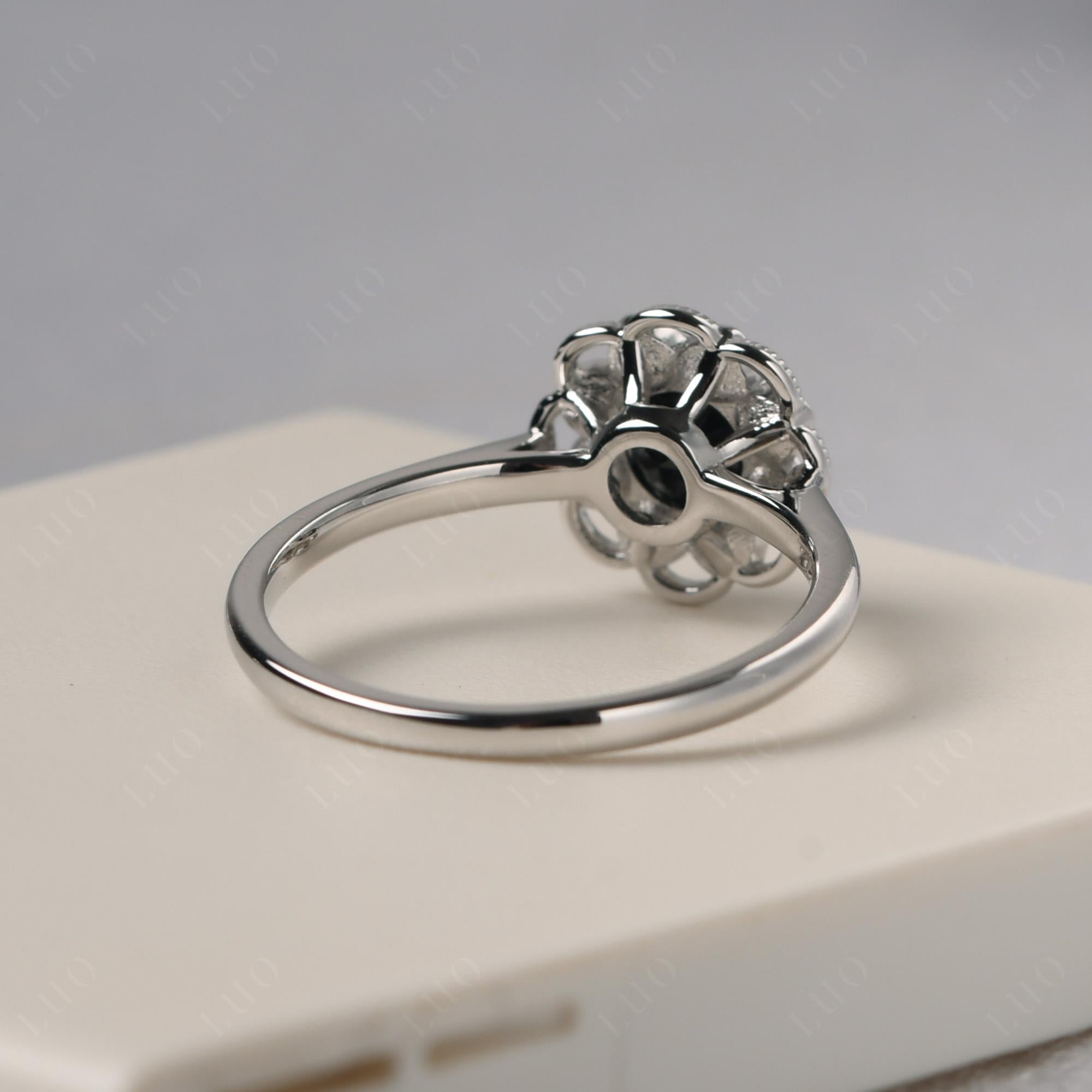 Black Stone Vintage Inspired Filigree Ring - LUO Jewelry