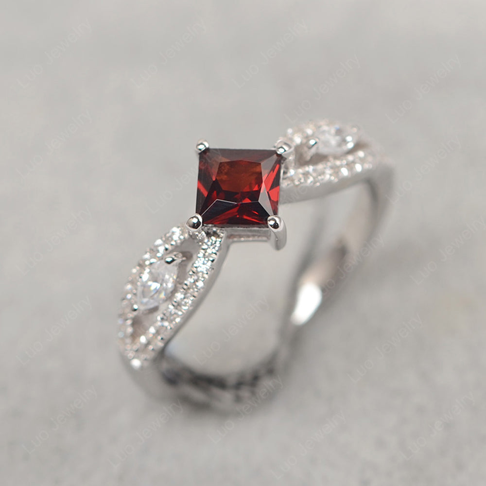 Vintage Princess Cut Garnet Ring Rose Gold - LUO Jewelry