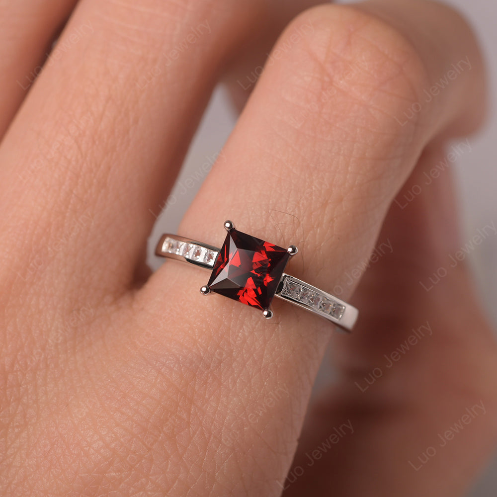 Garnet Wedding Rings Princess Cut Rose Gold - LUO Jewelry