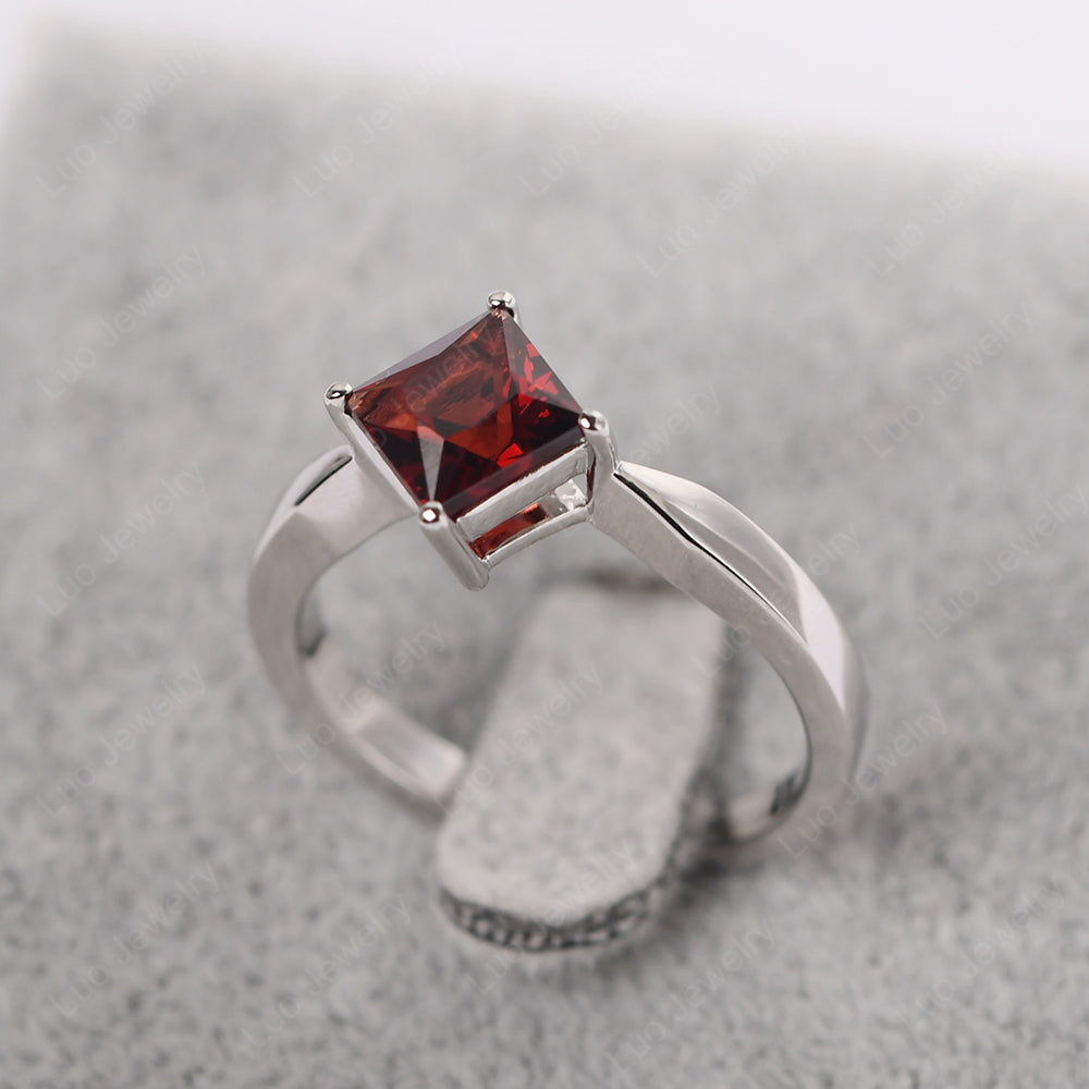 Princess Cut Kite Set Garnet Solitaire Ring - LUO Jewelry