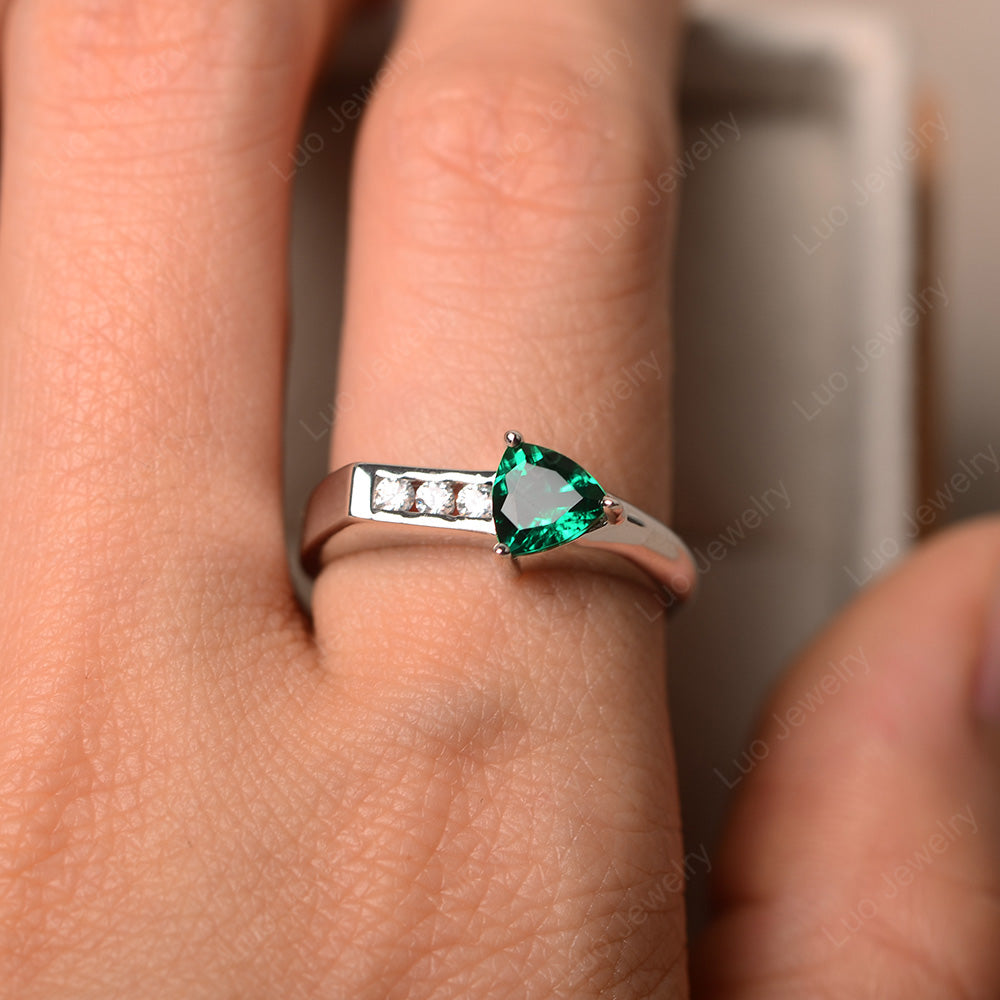 Dainty Arrow Lab Emerald Promise Ring For Girls - LUO Jewelry