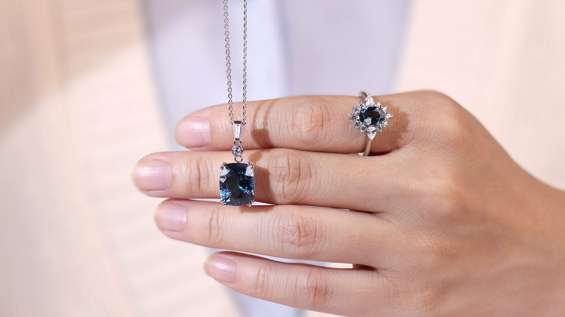 Alexandrite necklace and alexandrite ring