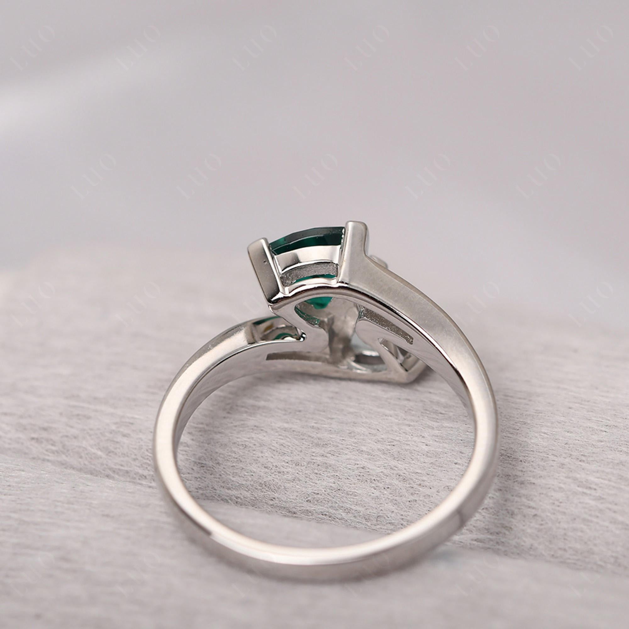 Aquamarine and Emerald Ring - LUO Jewelry 
