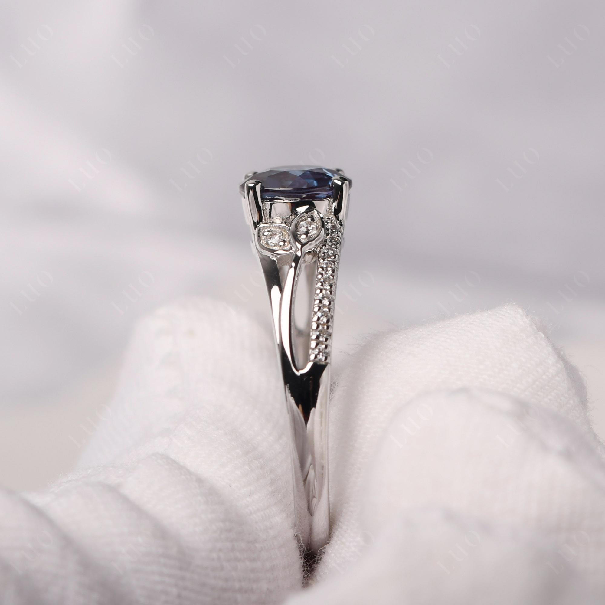 Leaf Inspired Alexandrite Engagement Ring - LUO Jewelry 
