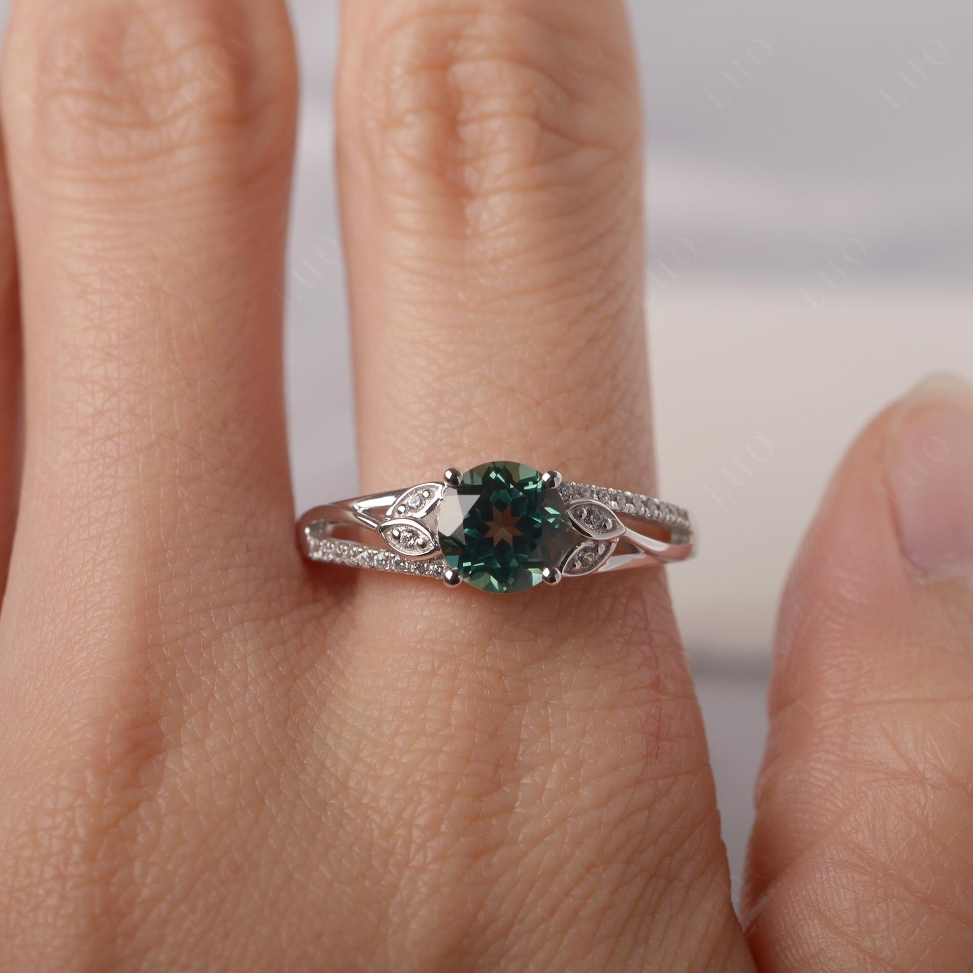 Leaf Inspired Green Sapphire Engagement Ring - LUO Jewelry 