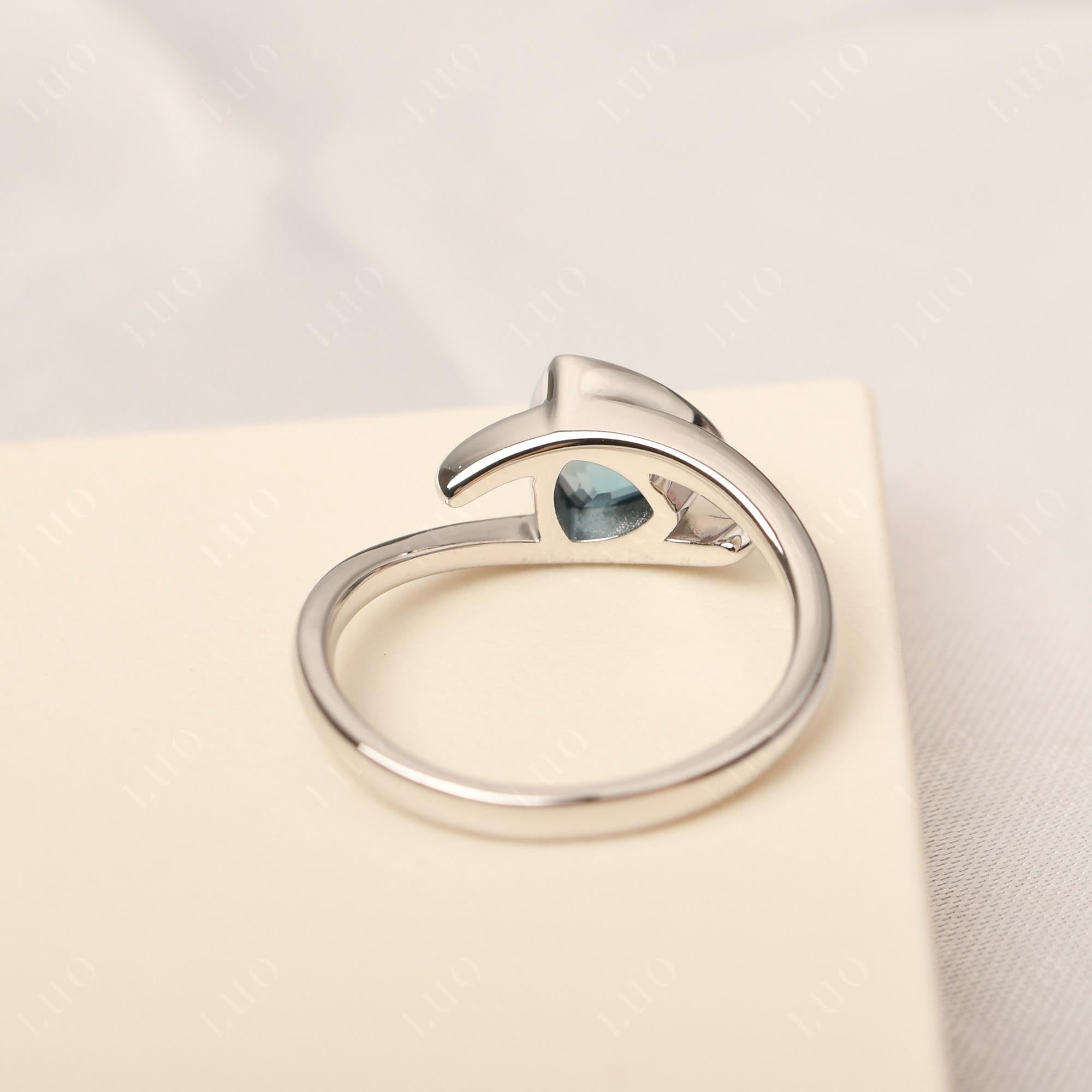 Bezel Set Alexandrite Ring - LUO Jewelry 