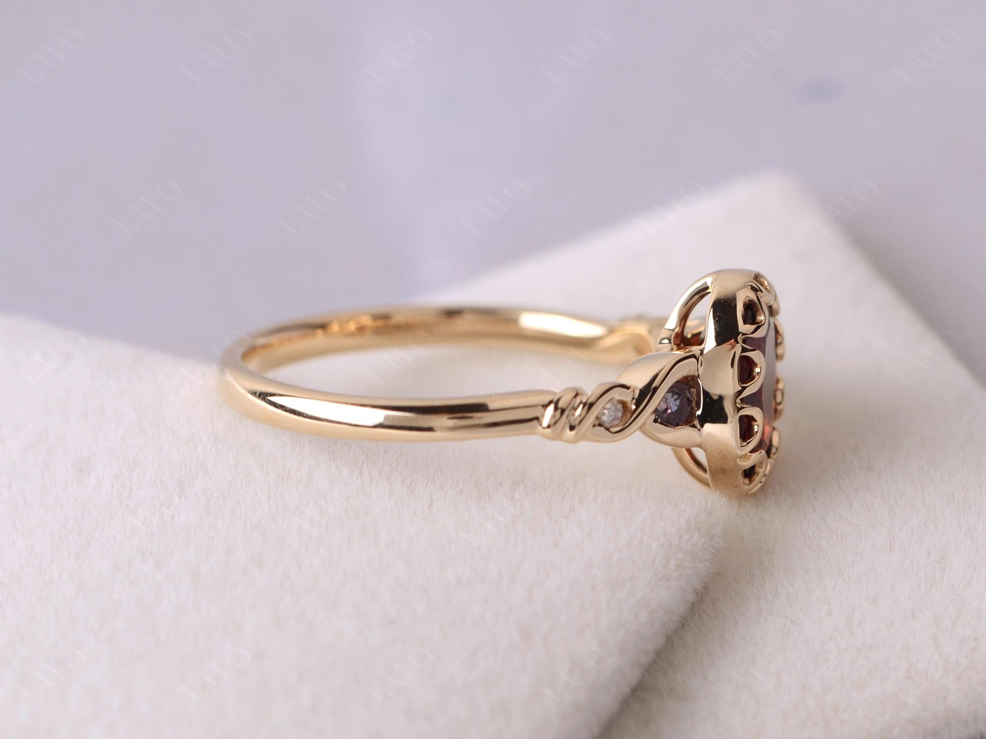 Vintage Garnet Oval Cut Engagement Ring - LUO Jewelry 