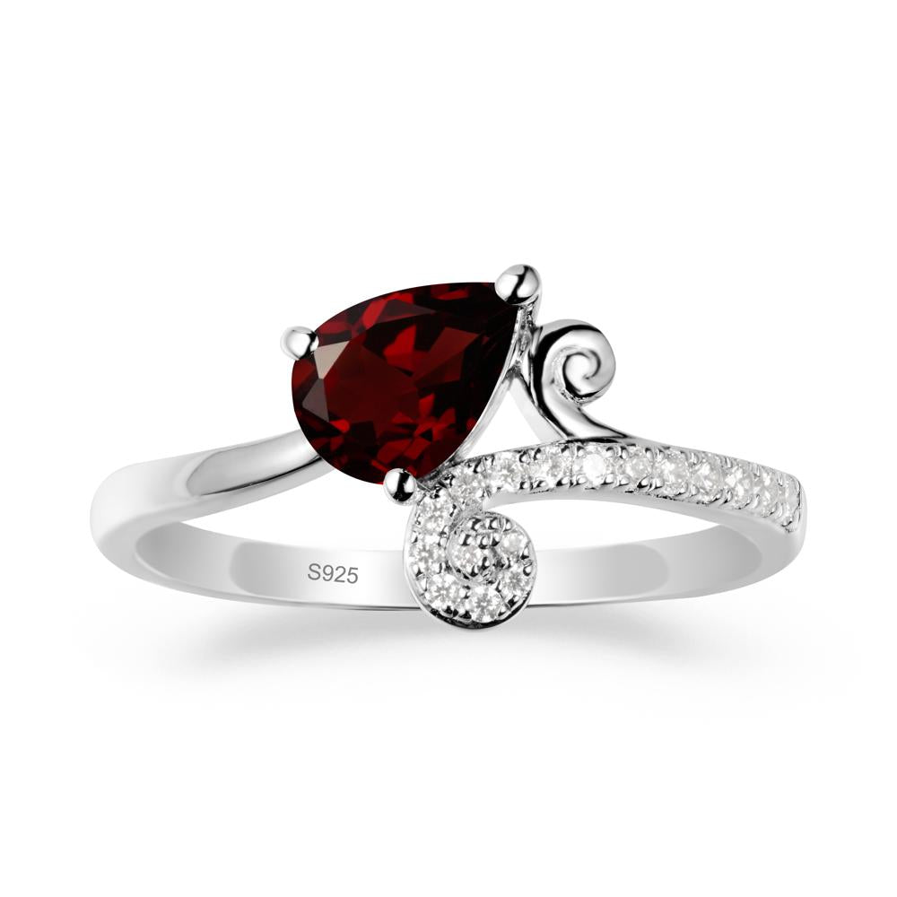 Teardrop Black Rutilated Quartz Swirl Ring | LUO