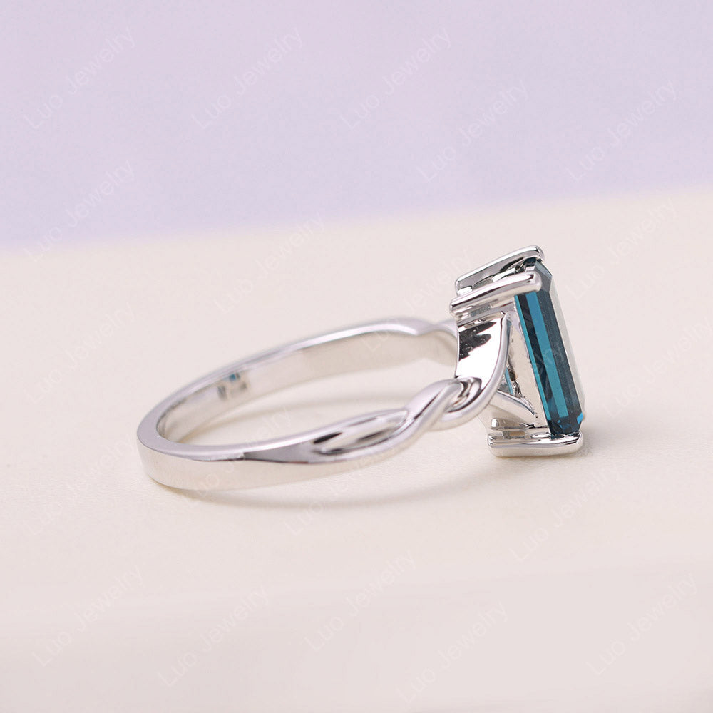 Solitaire Baguette Cut London Blue Topaz twised Ring