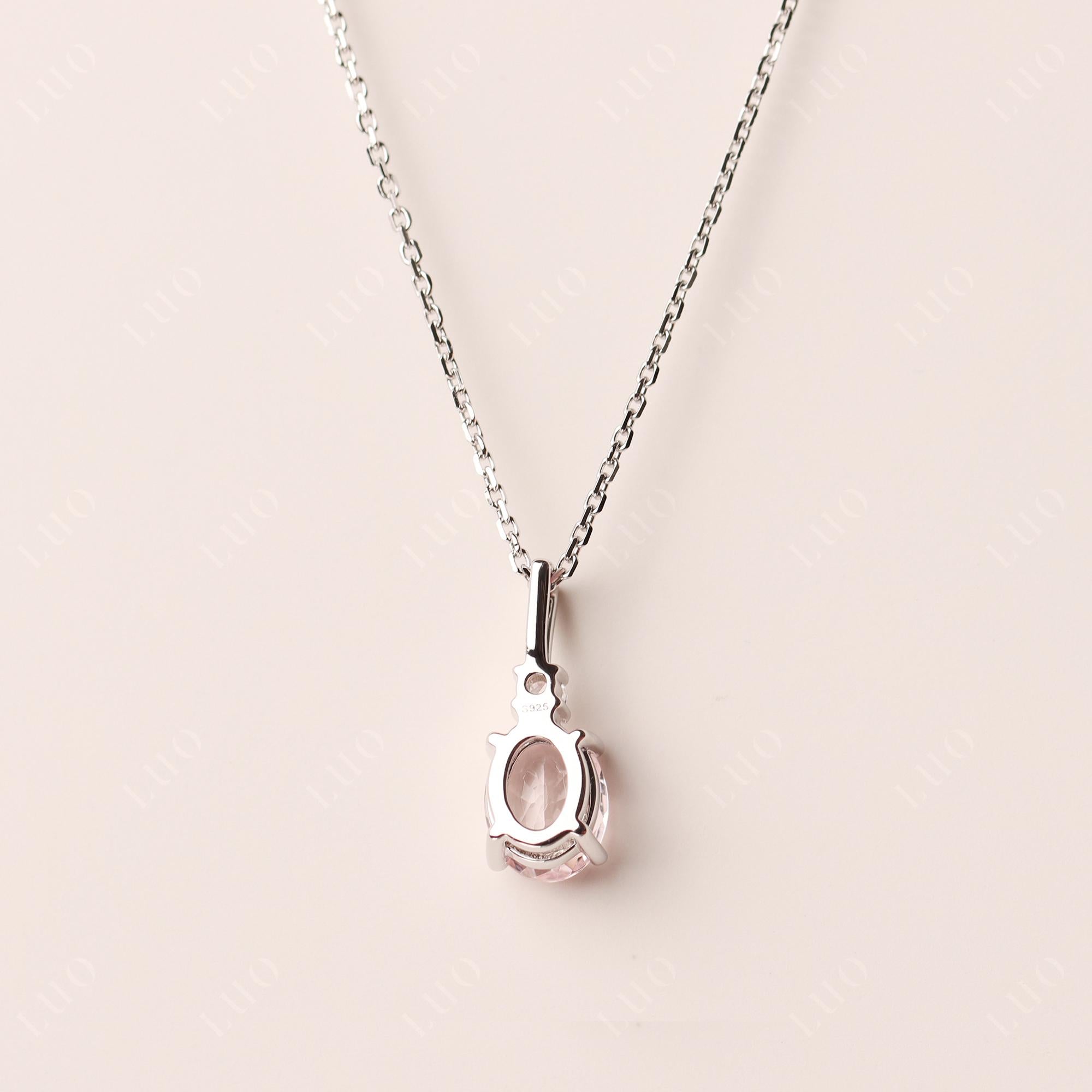 Collier pendentif morganite ovale simple