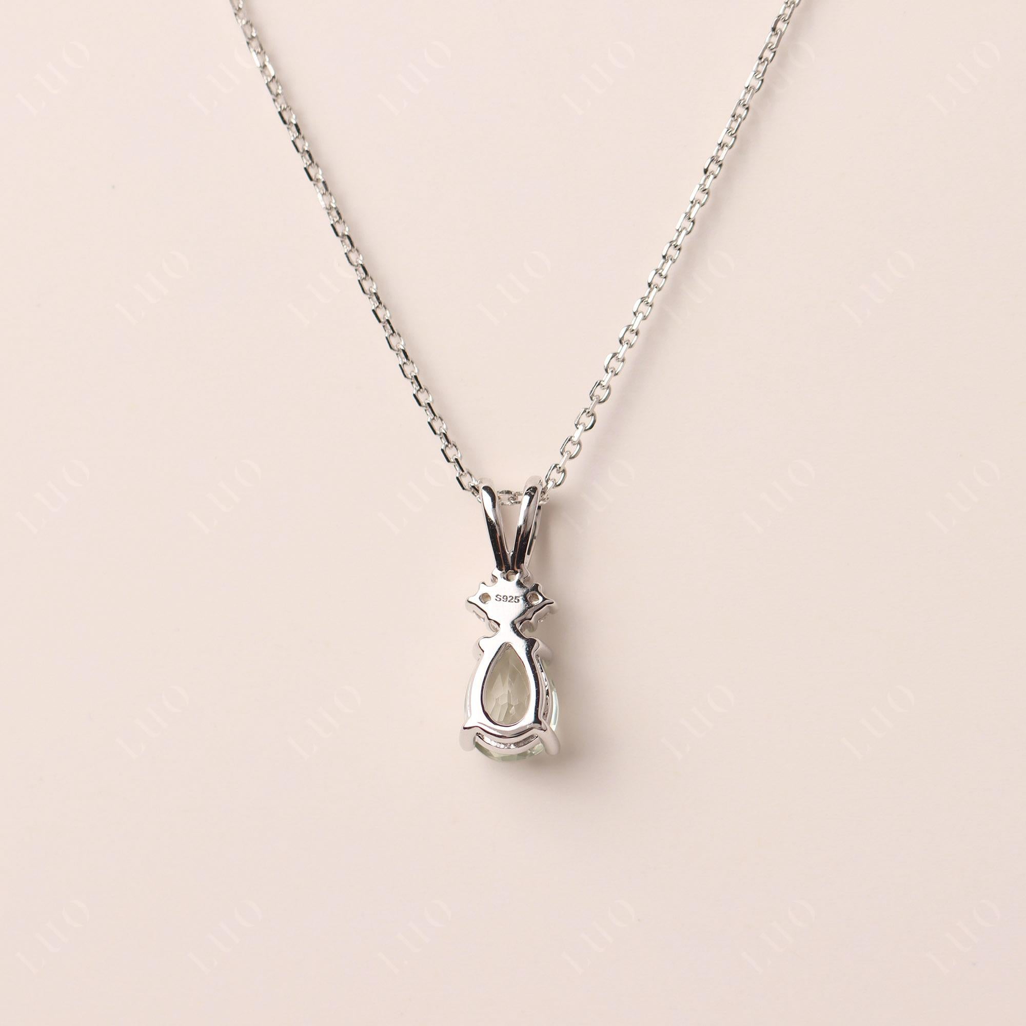 Collana ametista verde a forma di pera