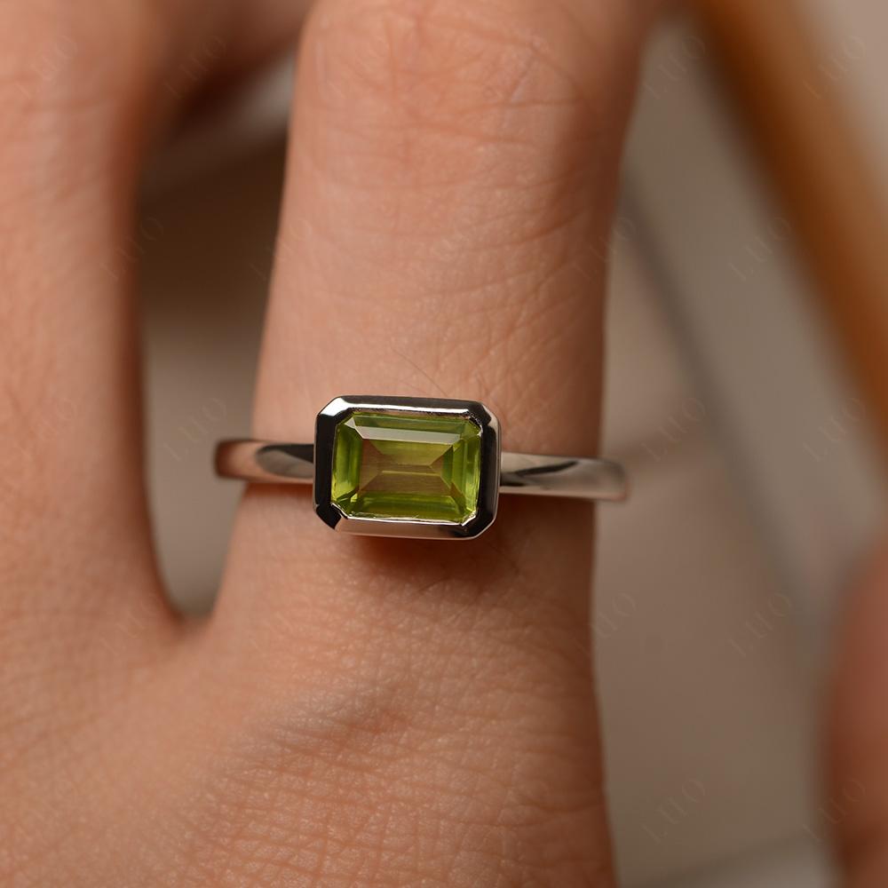 East West Emerald Cut Peridot Bezel Ring - LUO Jewelry